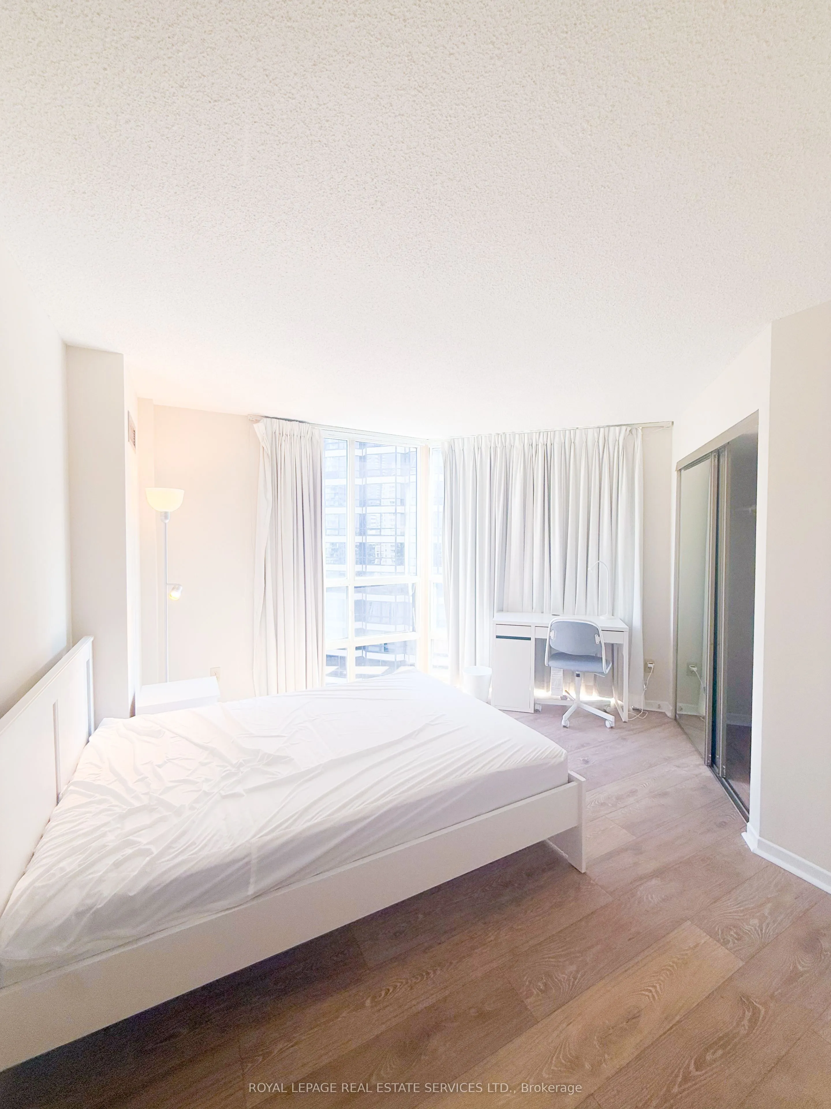 44 St. Joseph Street, #1212