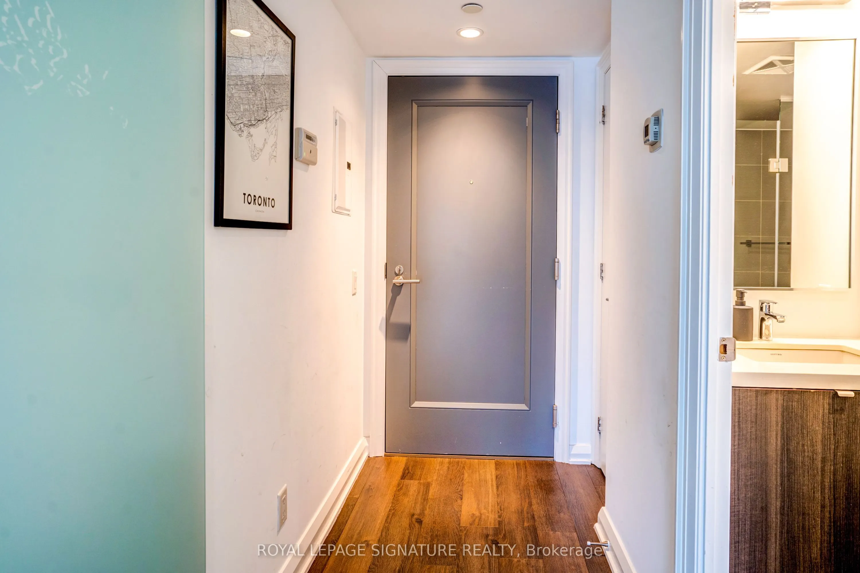 155 Yorkville Avenue, #1218