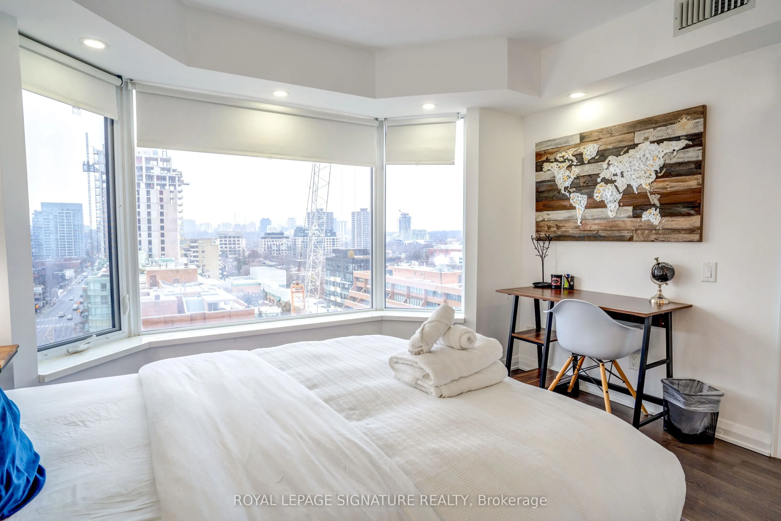 155 Yorkville Avenue, #1218
