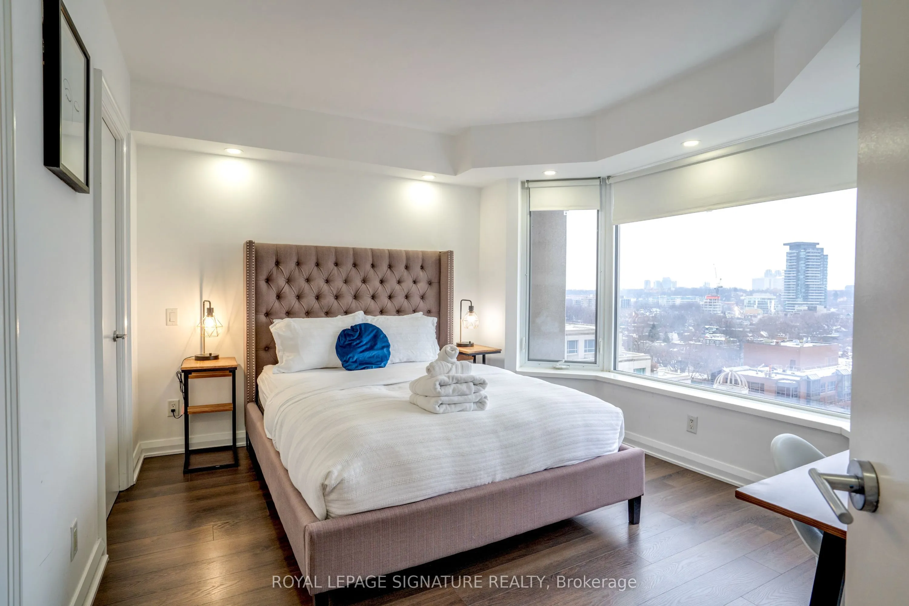 155 Yorkville Avenue, #1218