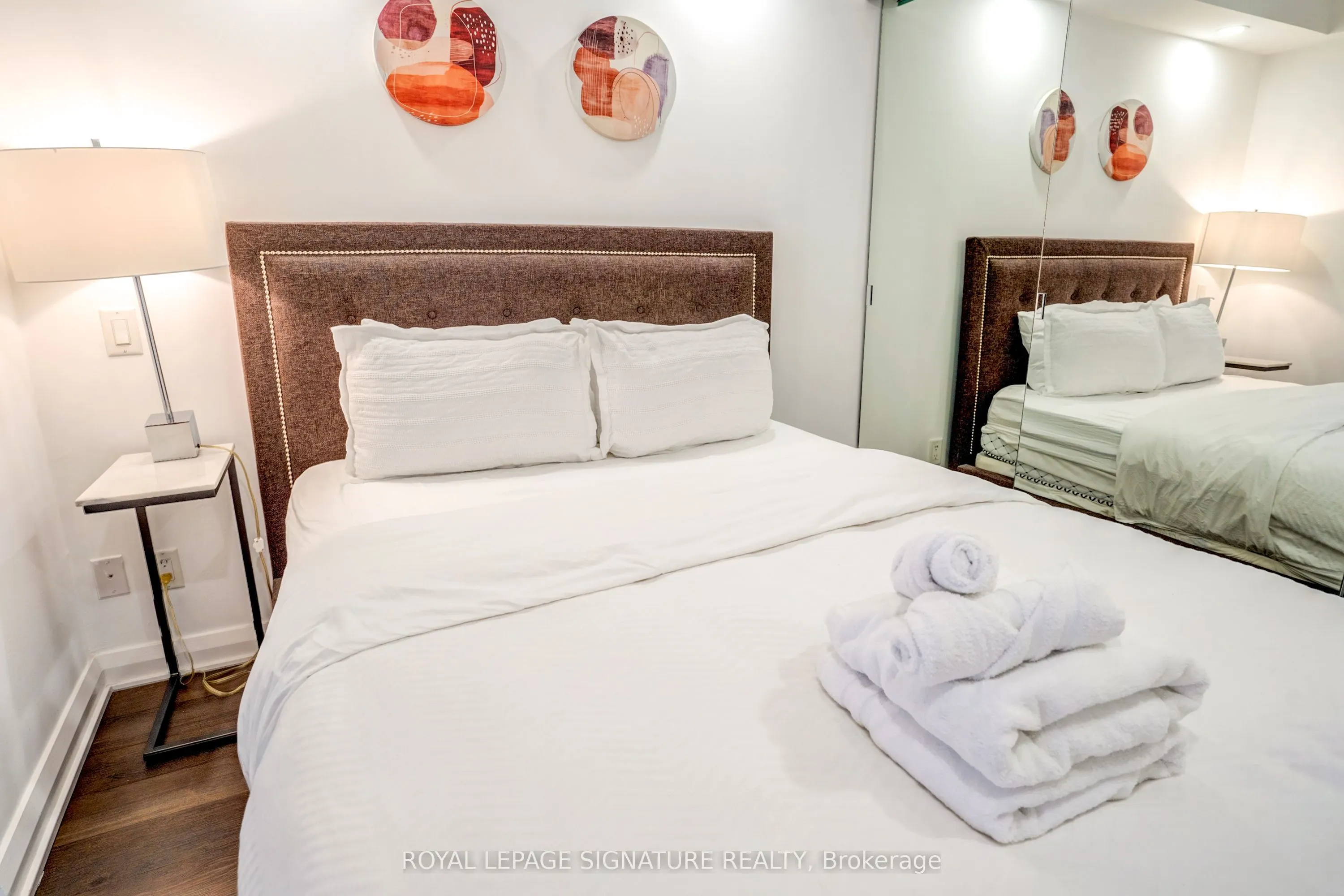 155 Yorkville Avenue, #1218