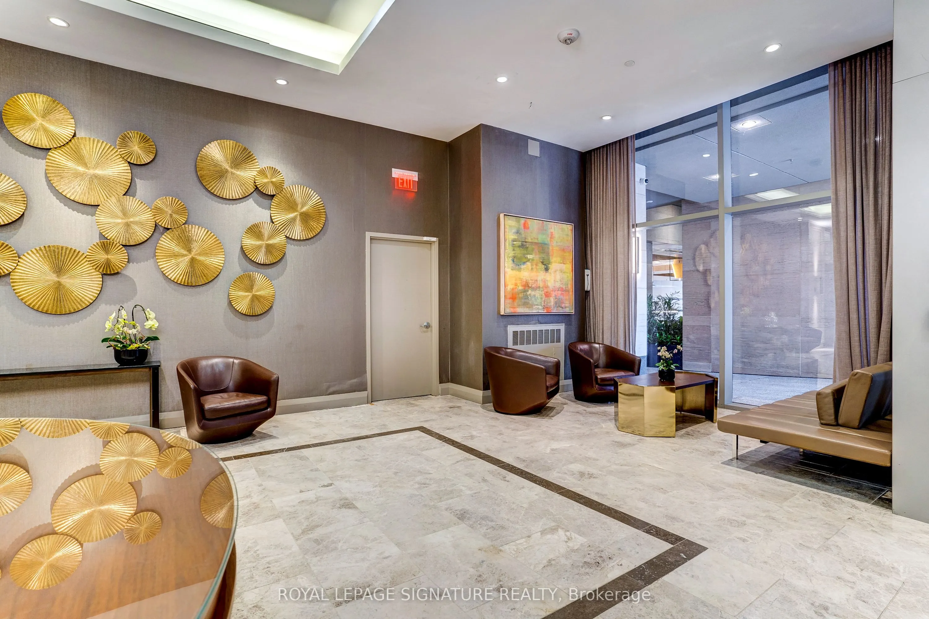 155 Yorkville Avenue, #1218