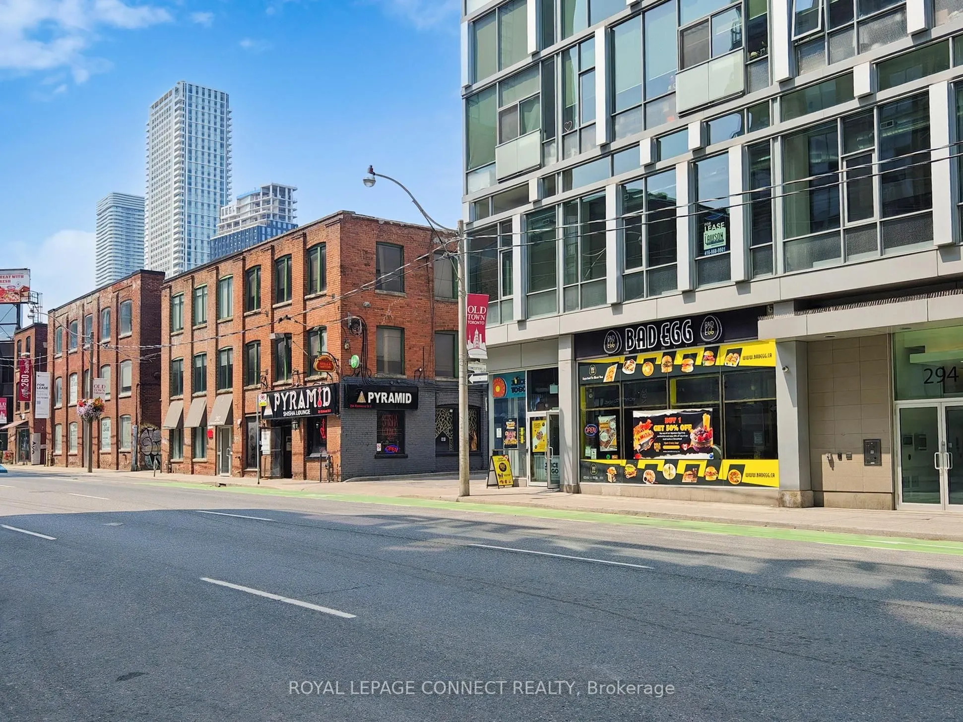 311 Richmond Street E, #809