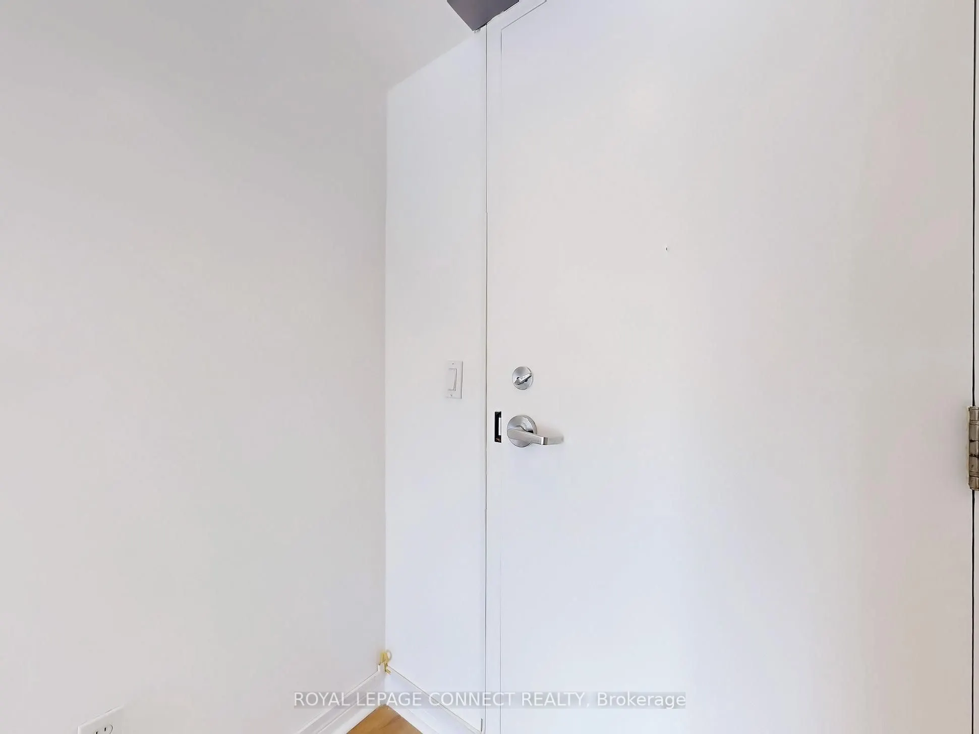 311 Richmond Street E, #809