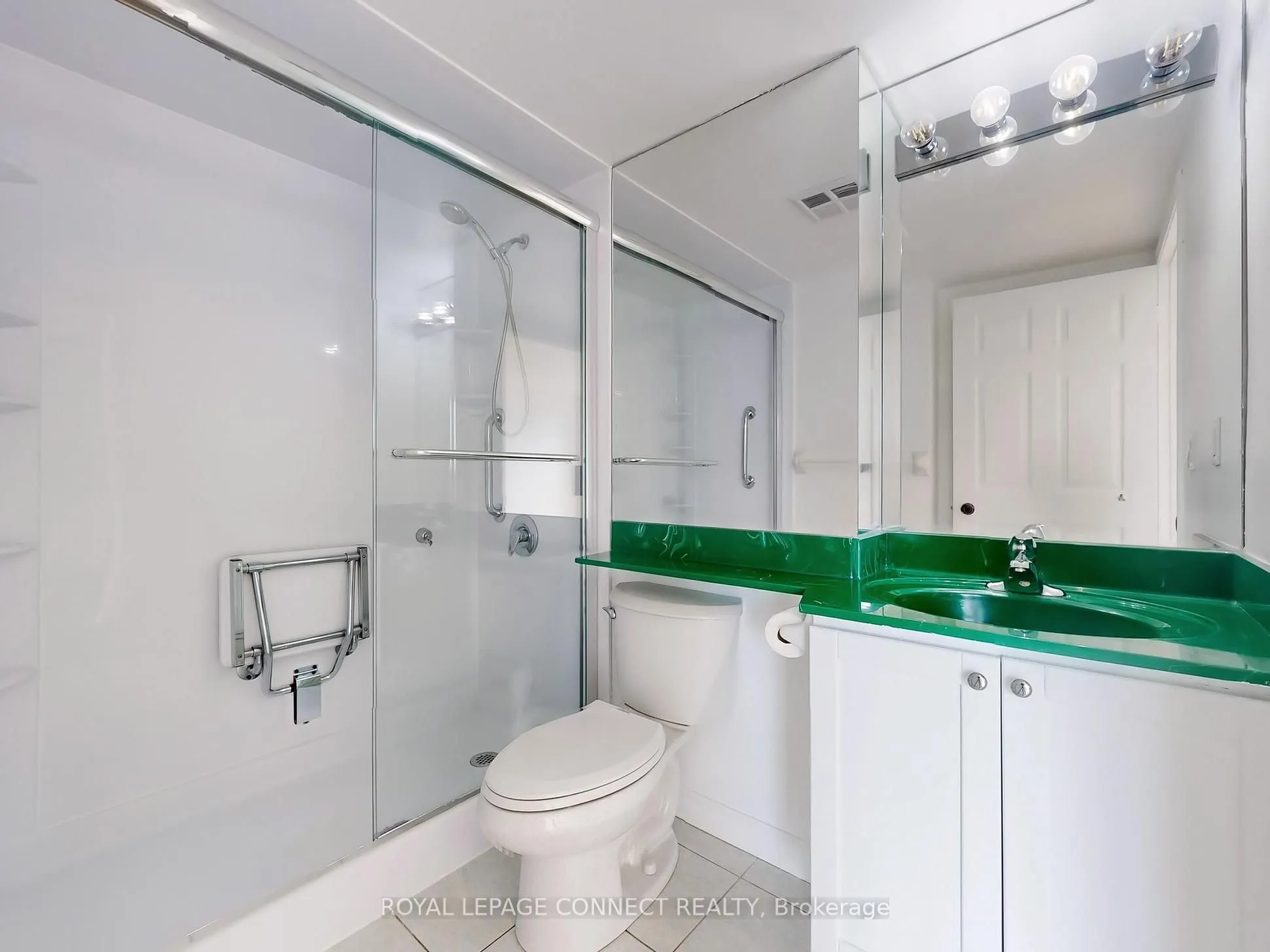 311 Richmond Street E, #809