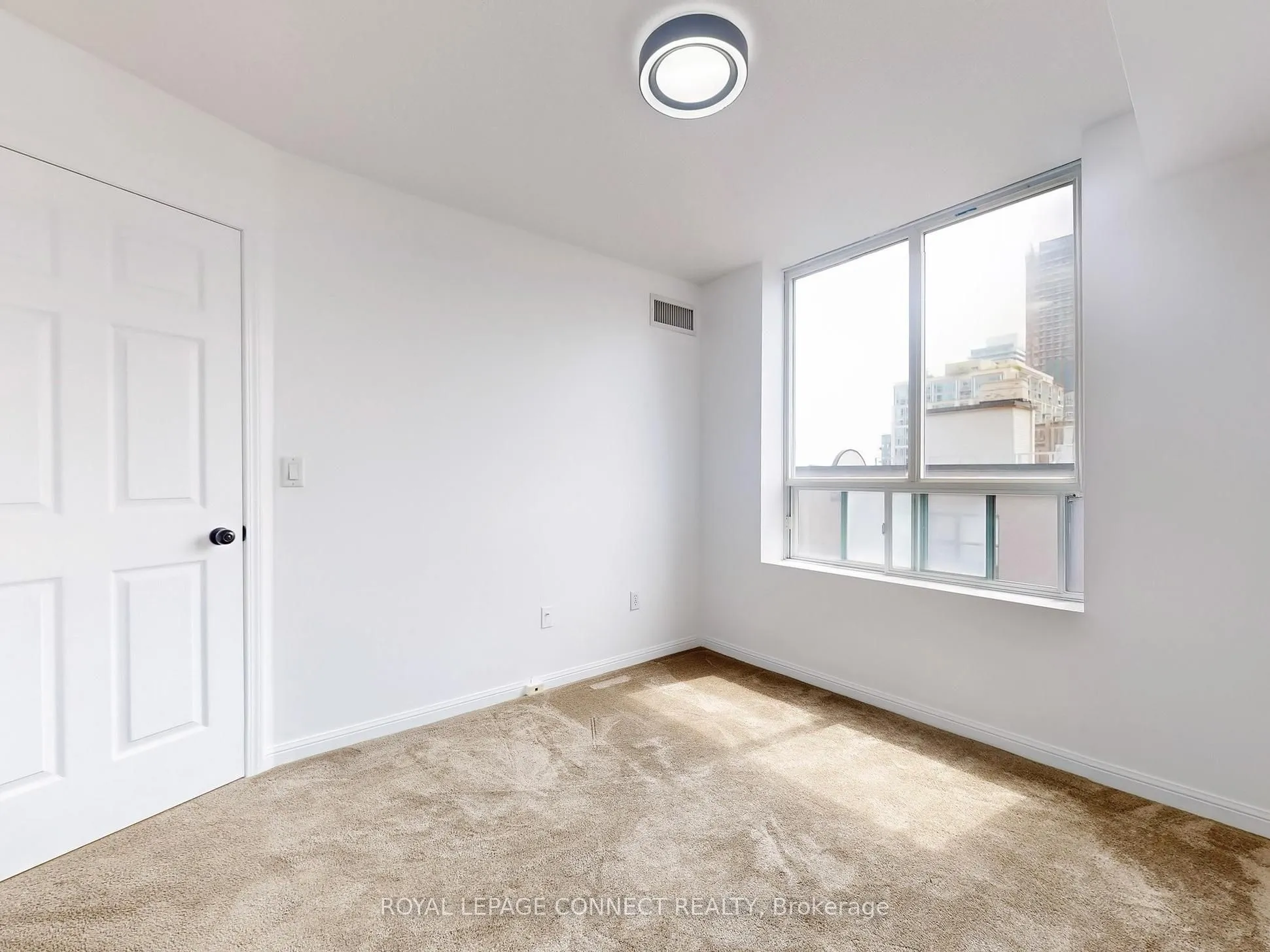 311 Richmond Street E, #809