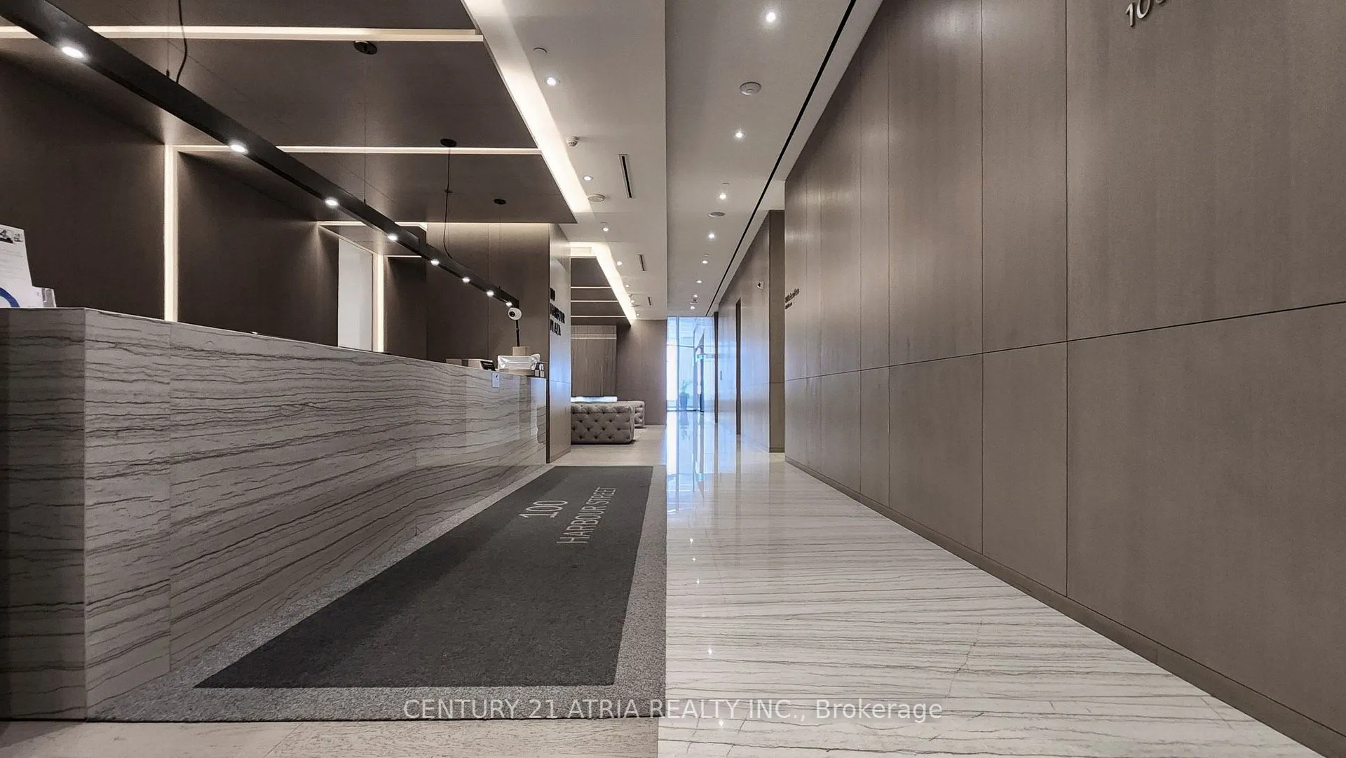 100 Harbour Street, #1008
