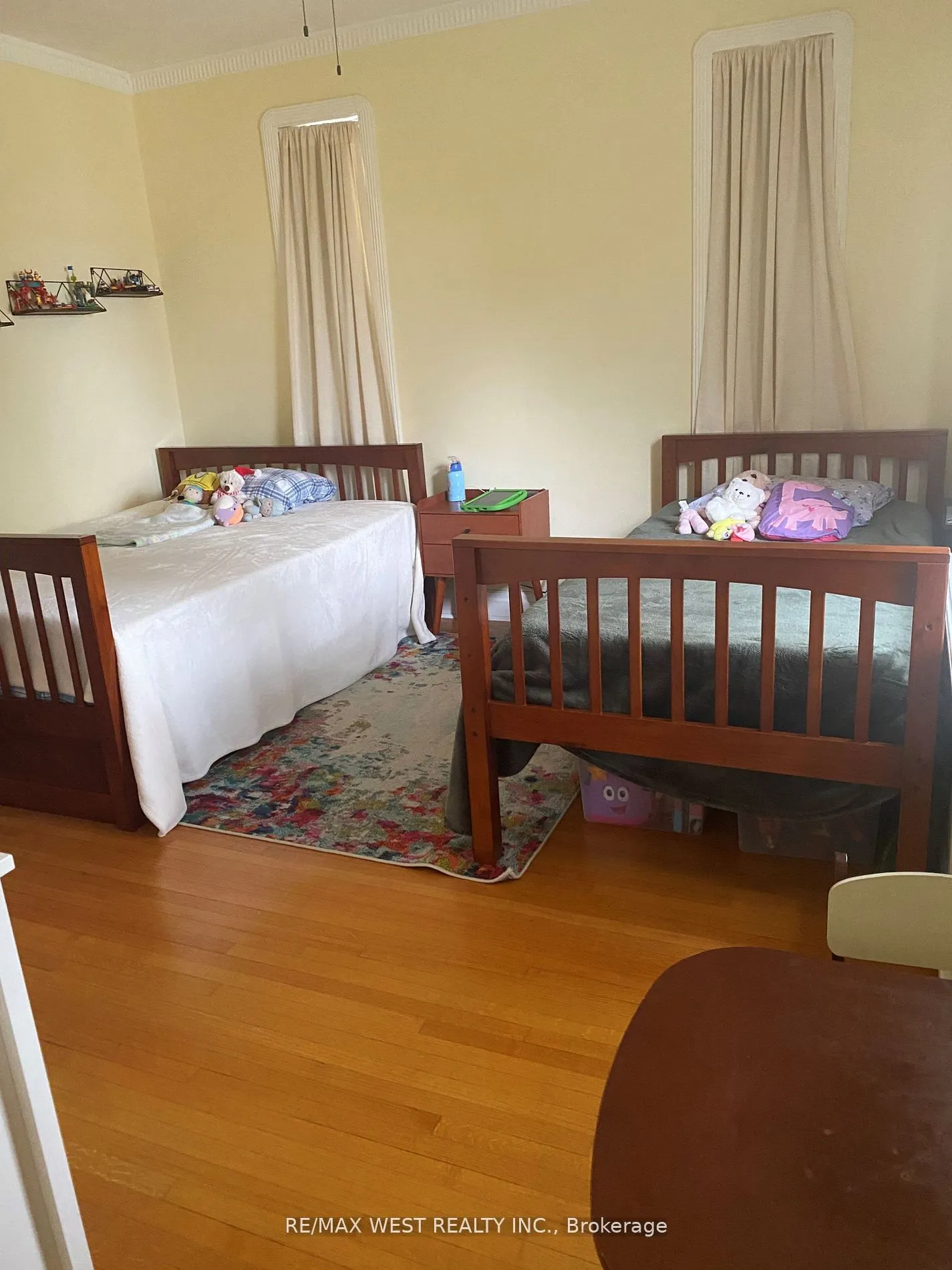 7 Otter Crescent, #2nd Flr