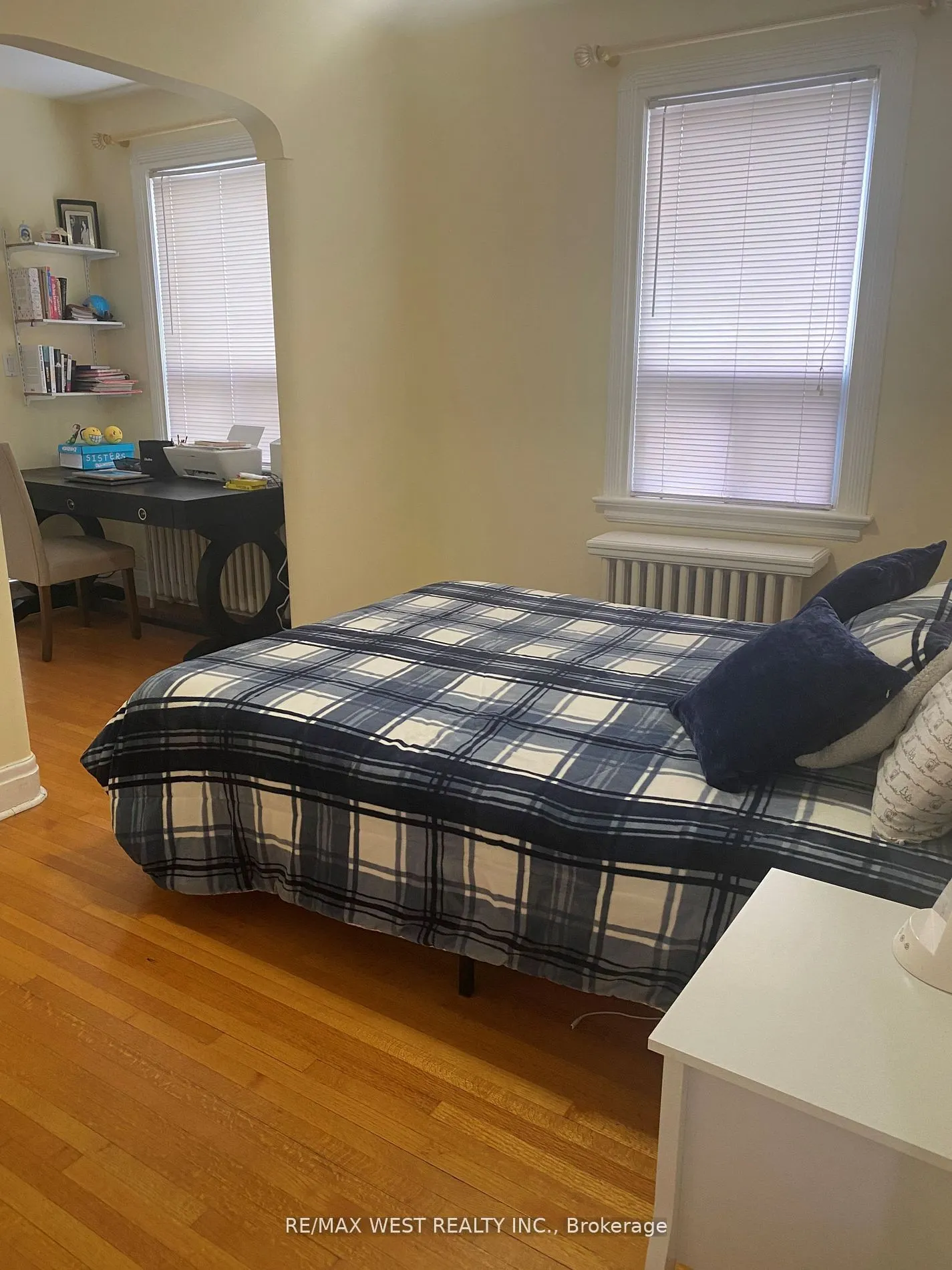 7 Otter Crescent, #2nd Flr