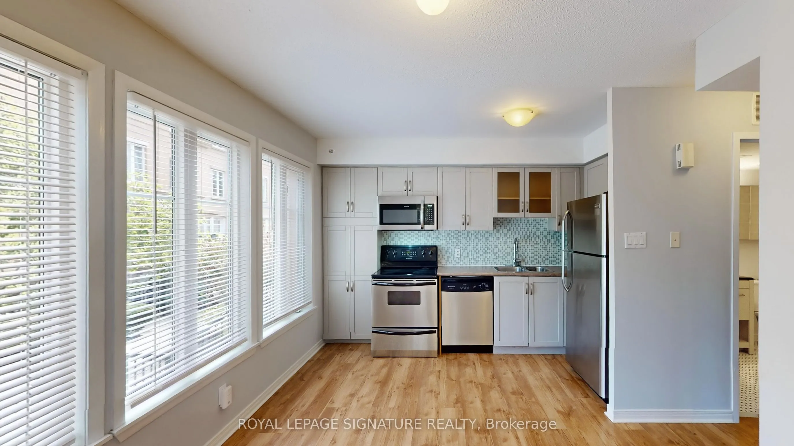 50 Western Battery Road, #901