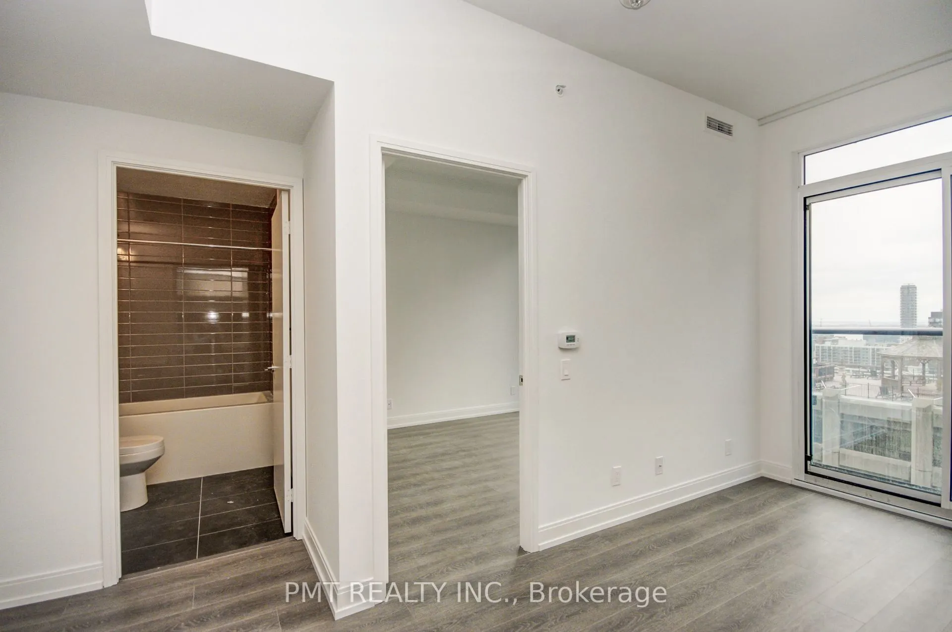 181 Dundas Street E, #2508