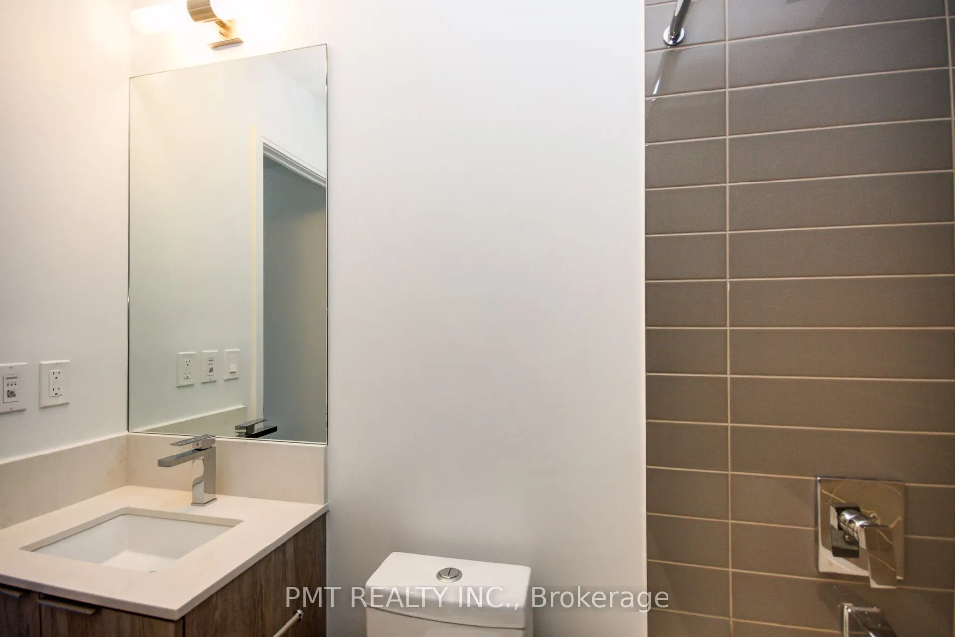 181 Dundas Street E, #2508