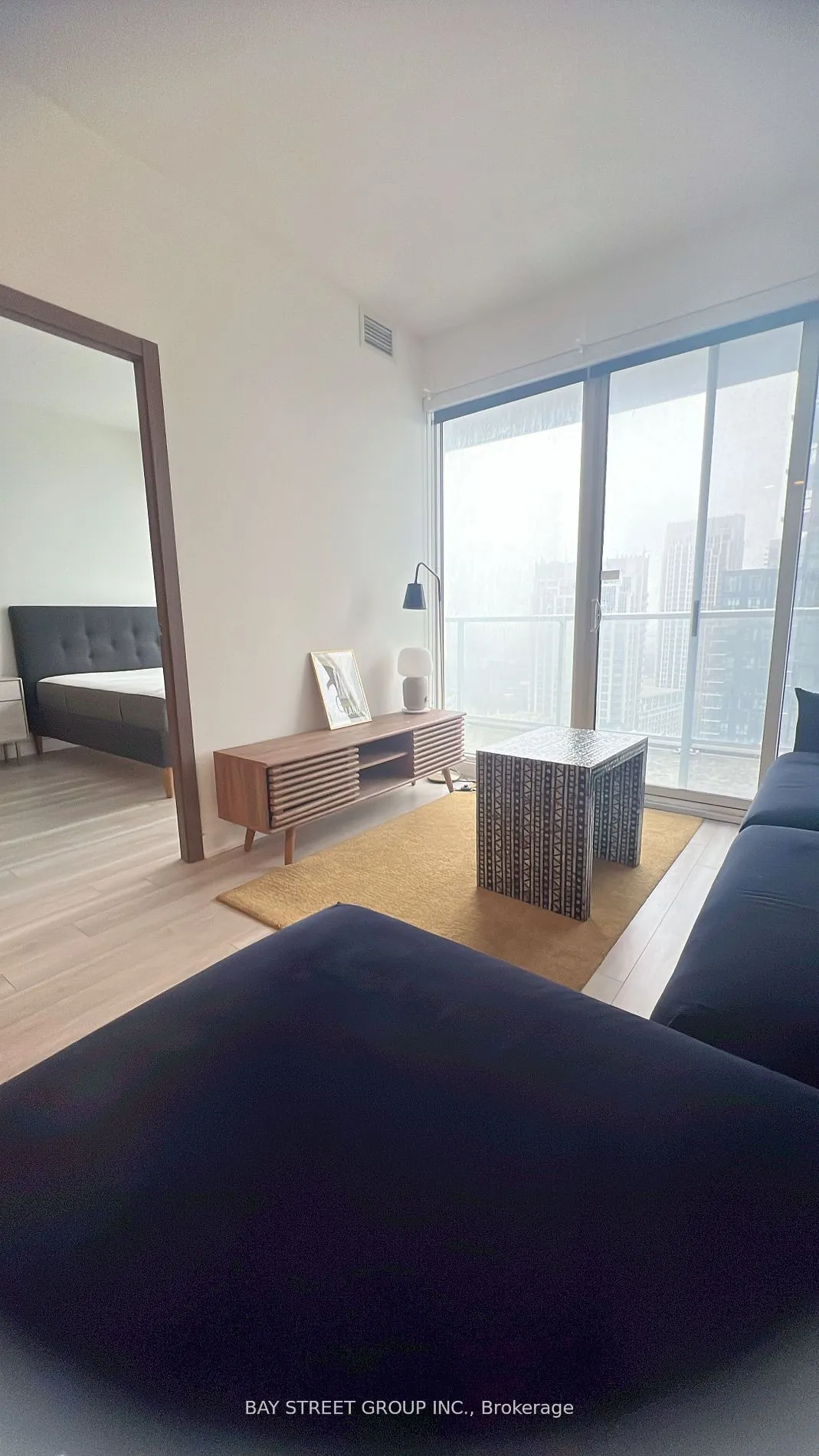 19 Bathurst Street, #2801