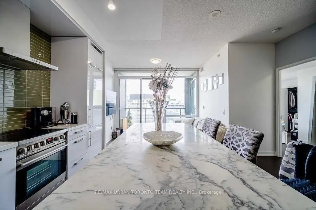 120 Bayview Avenue, #S1206