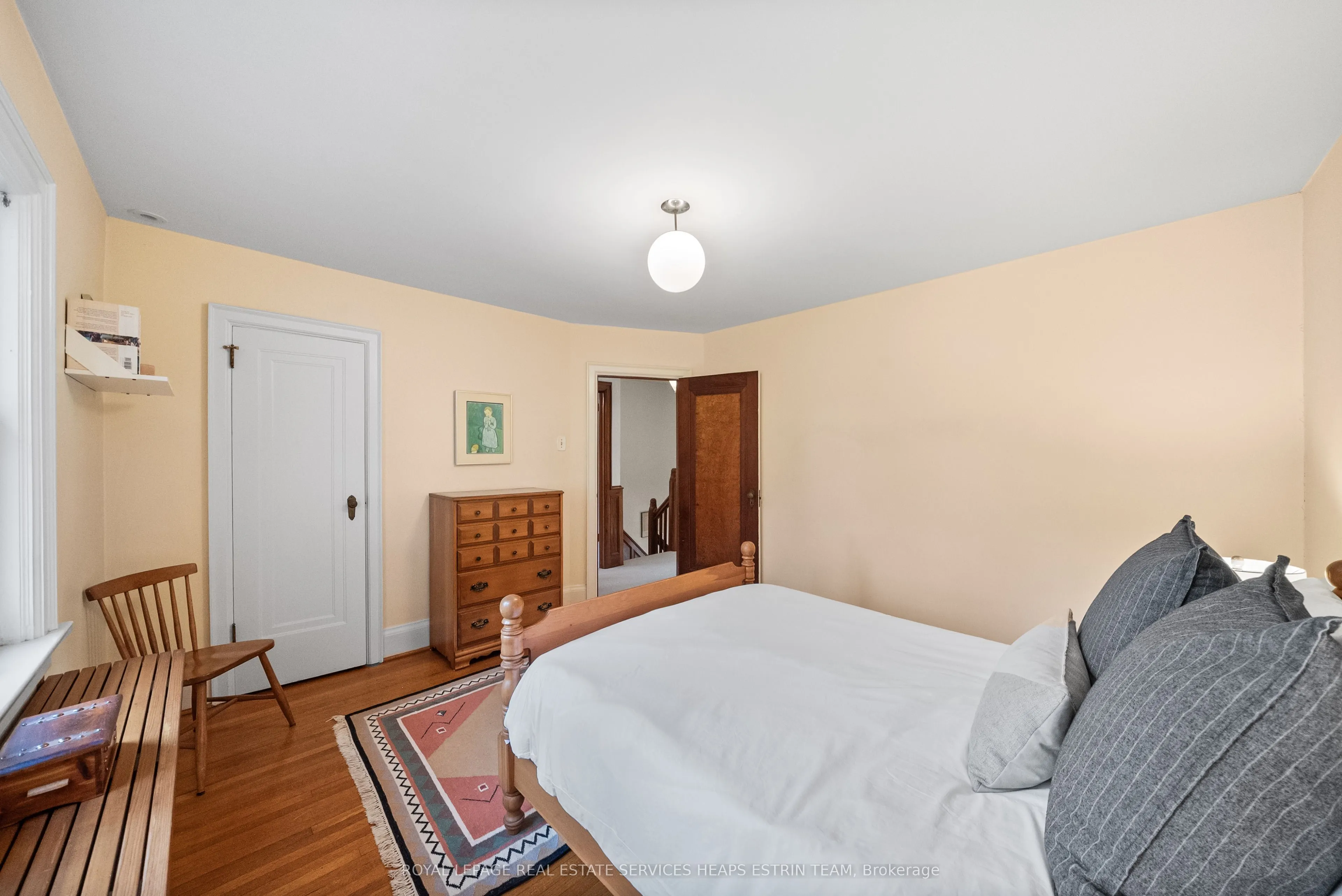 57 Fleming Crescent