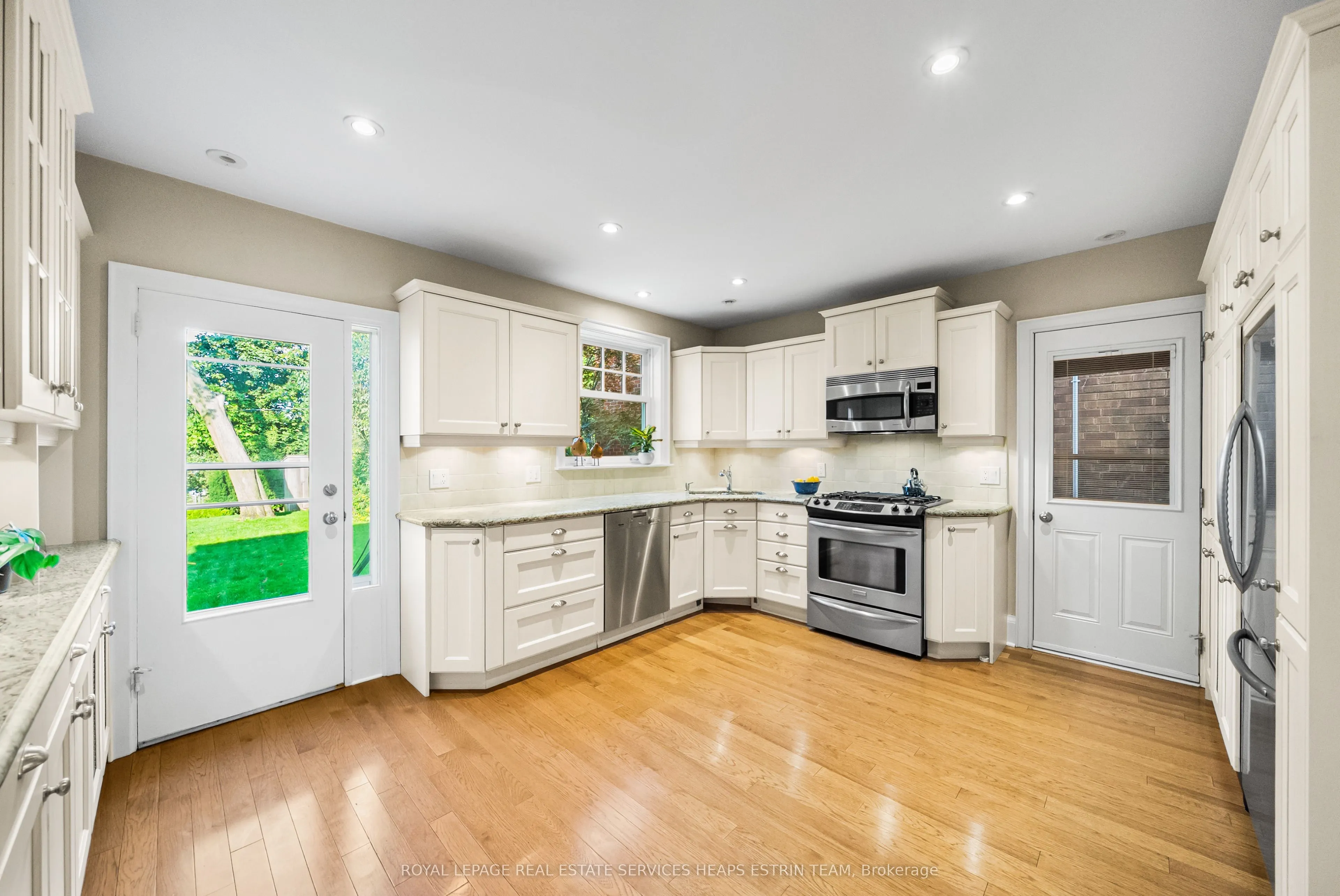 57 Fleming Crescent
