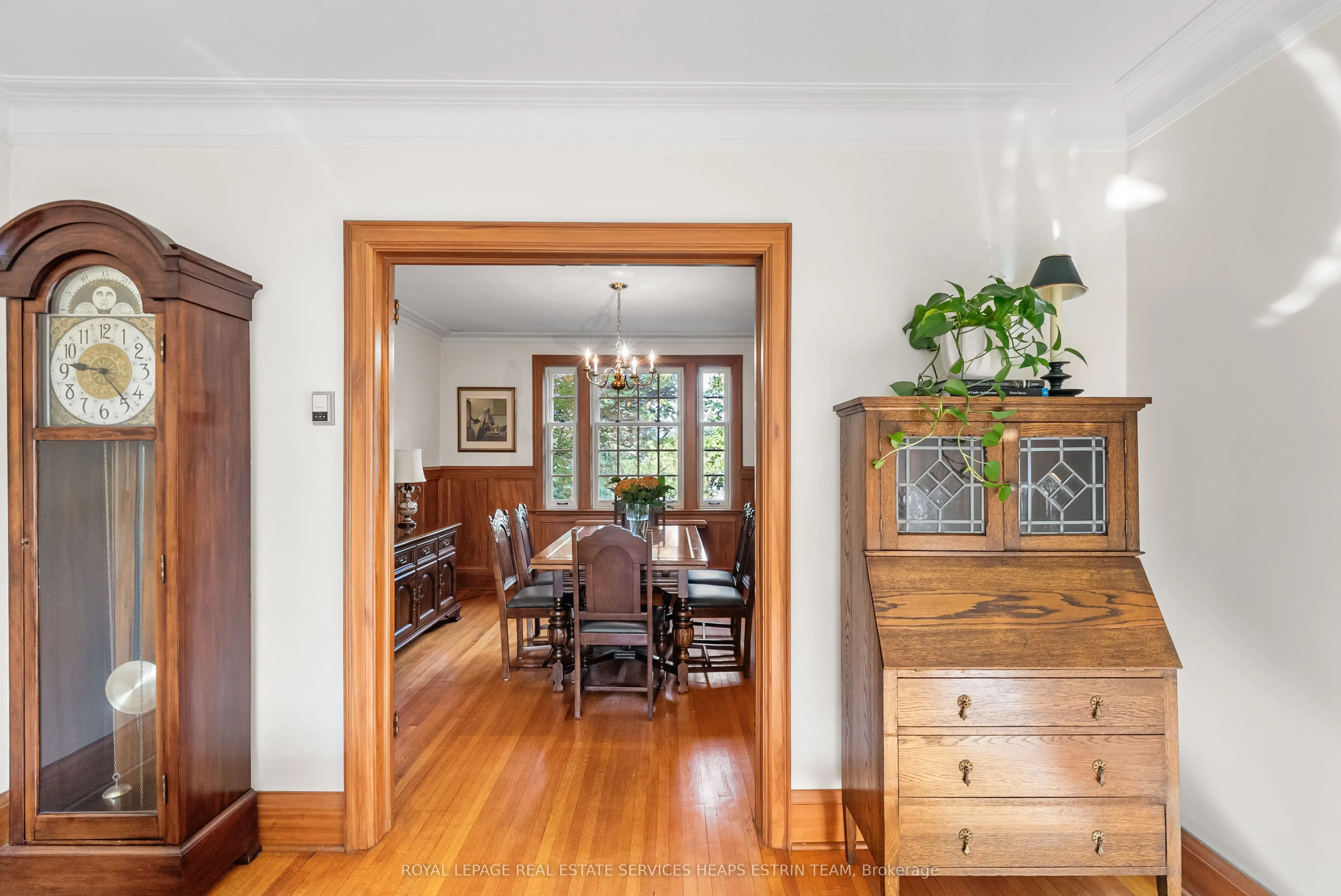 57 Fleming Crescent