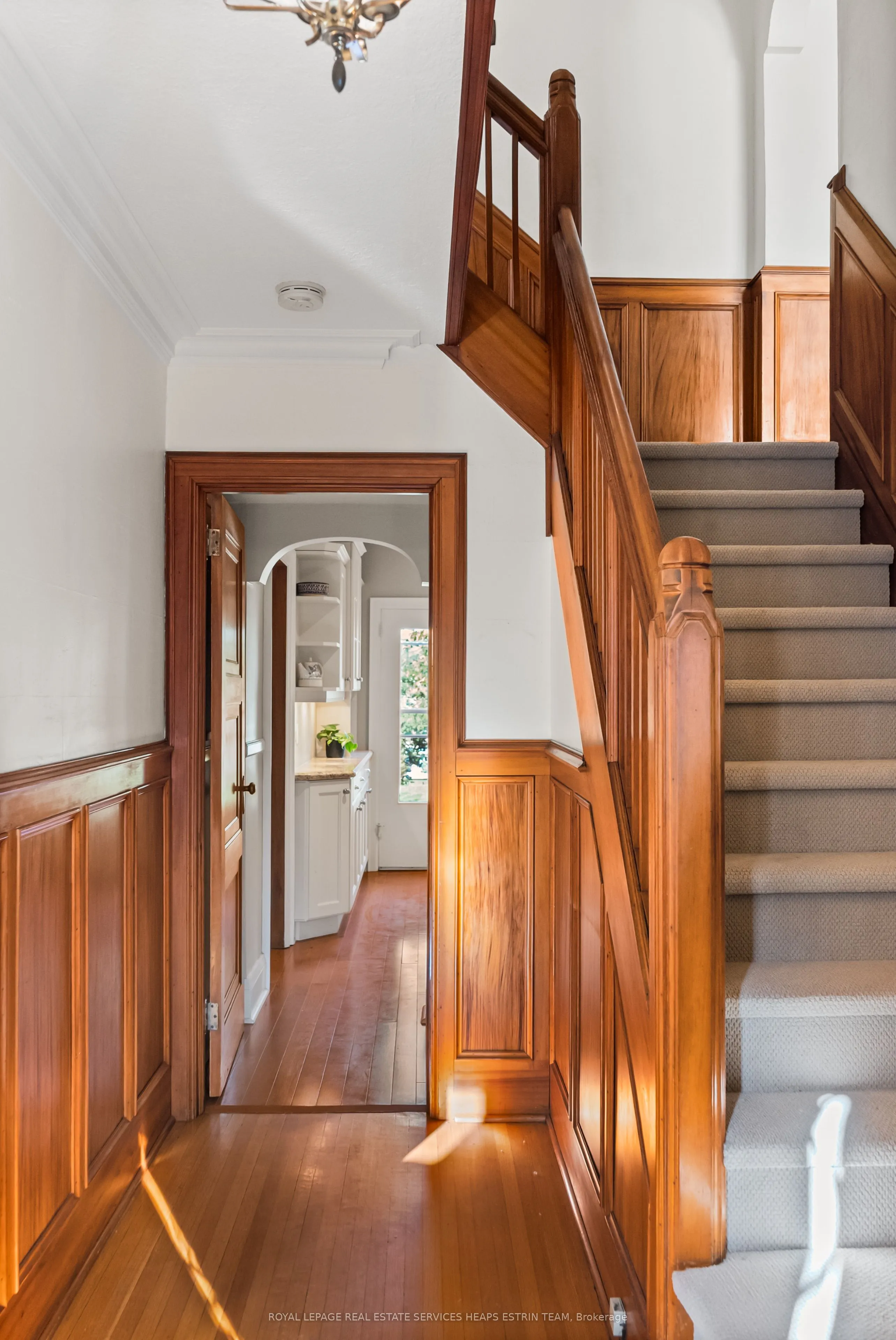 57 Fleming Crescent