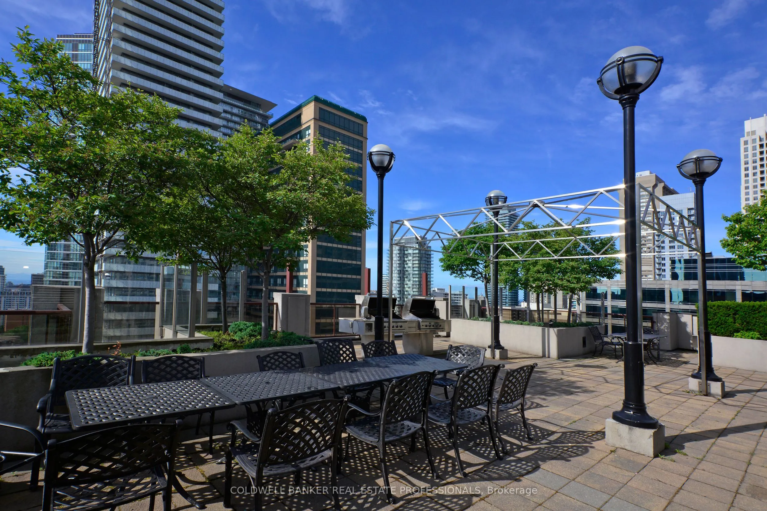 85 Bloor Street E, #PH5
