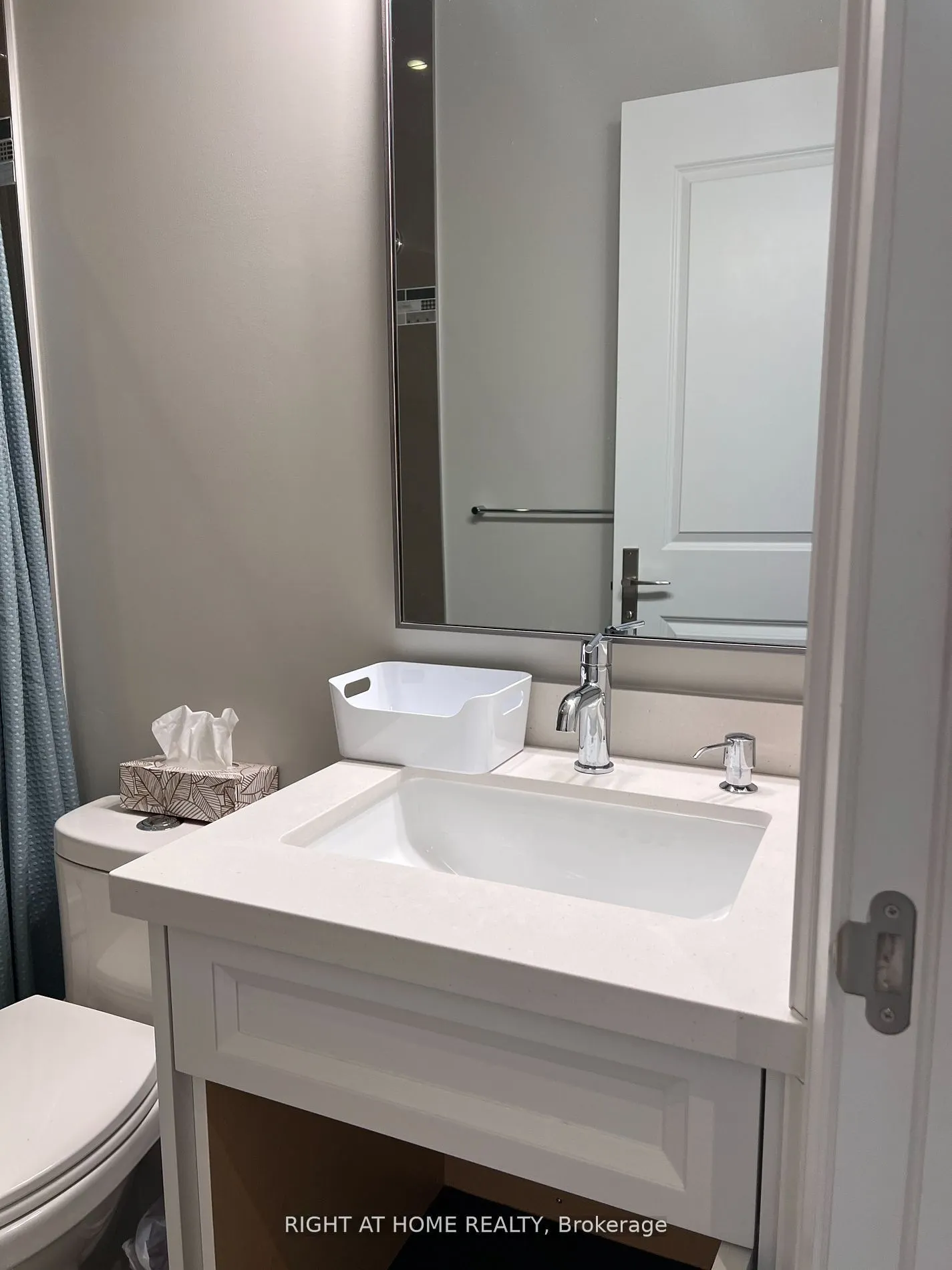 35 Glenborough Park Crescent, #2