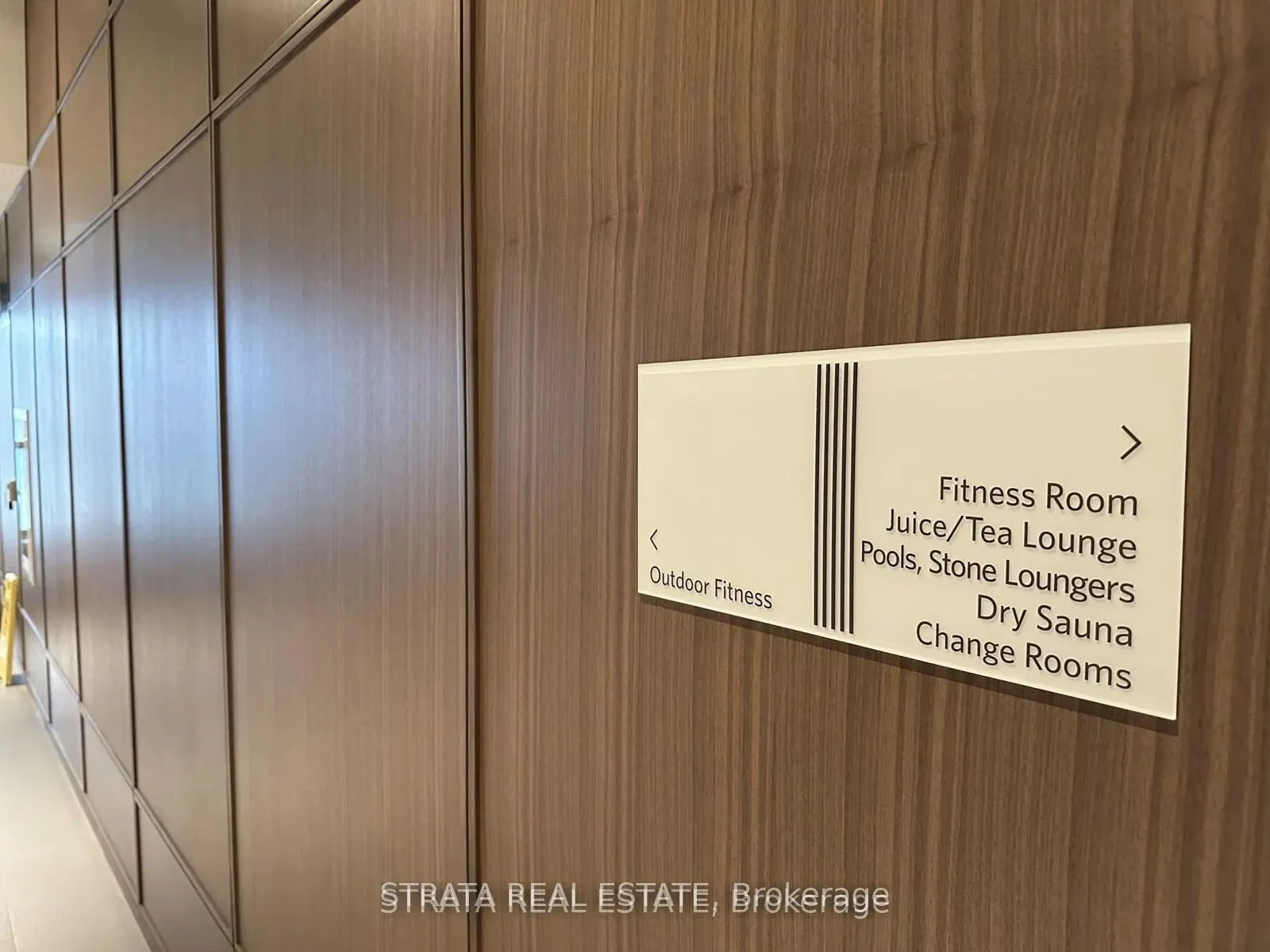 19 Bathurst Street, #3915