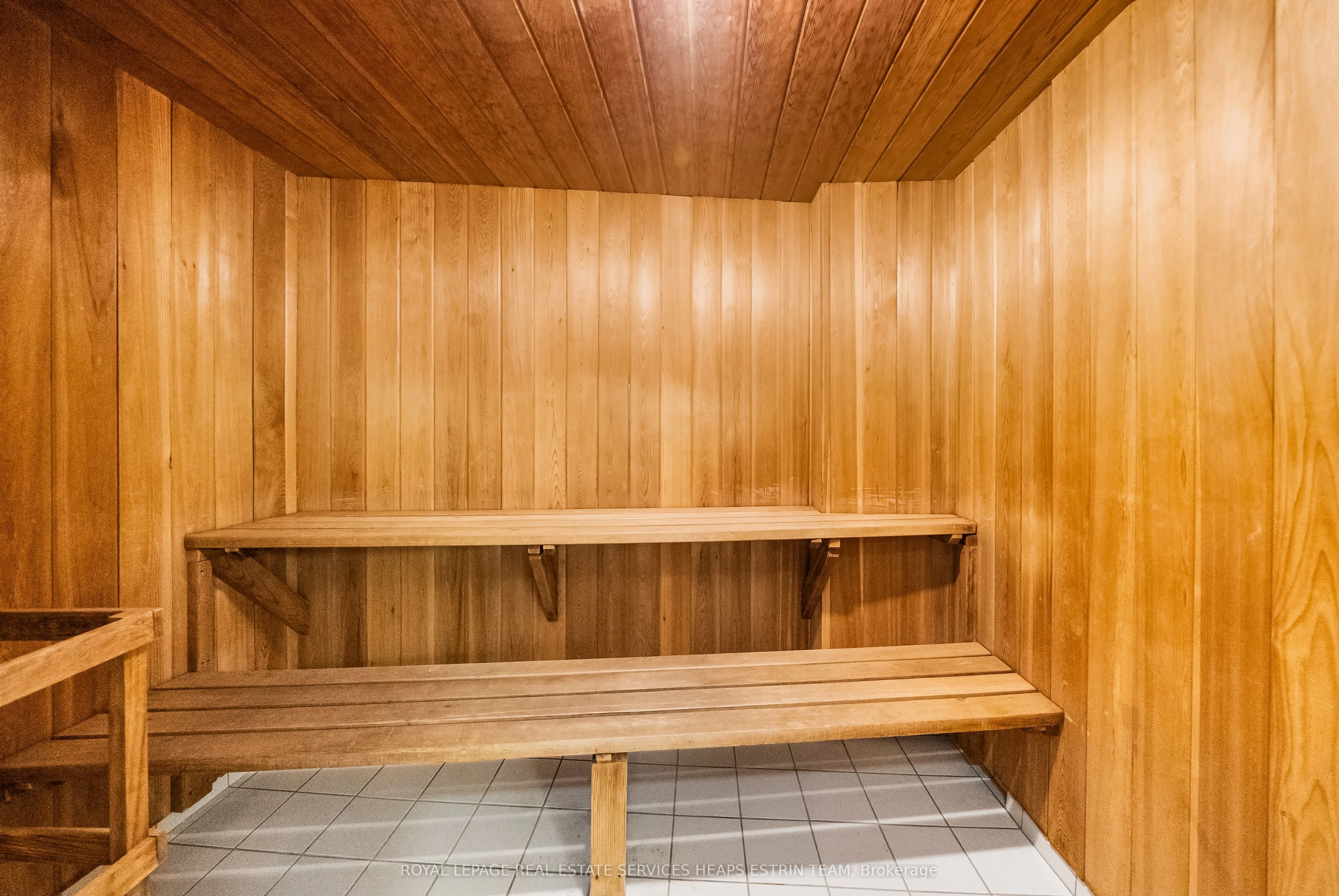 2727 Yonge Street, #713