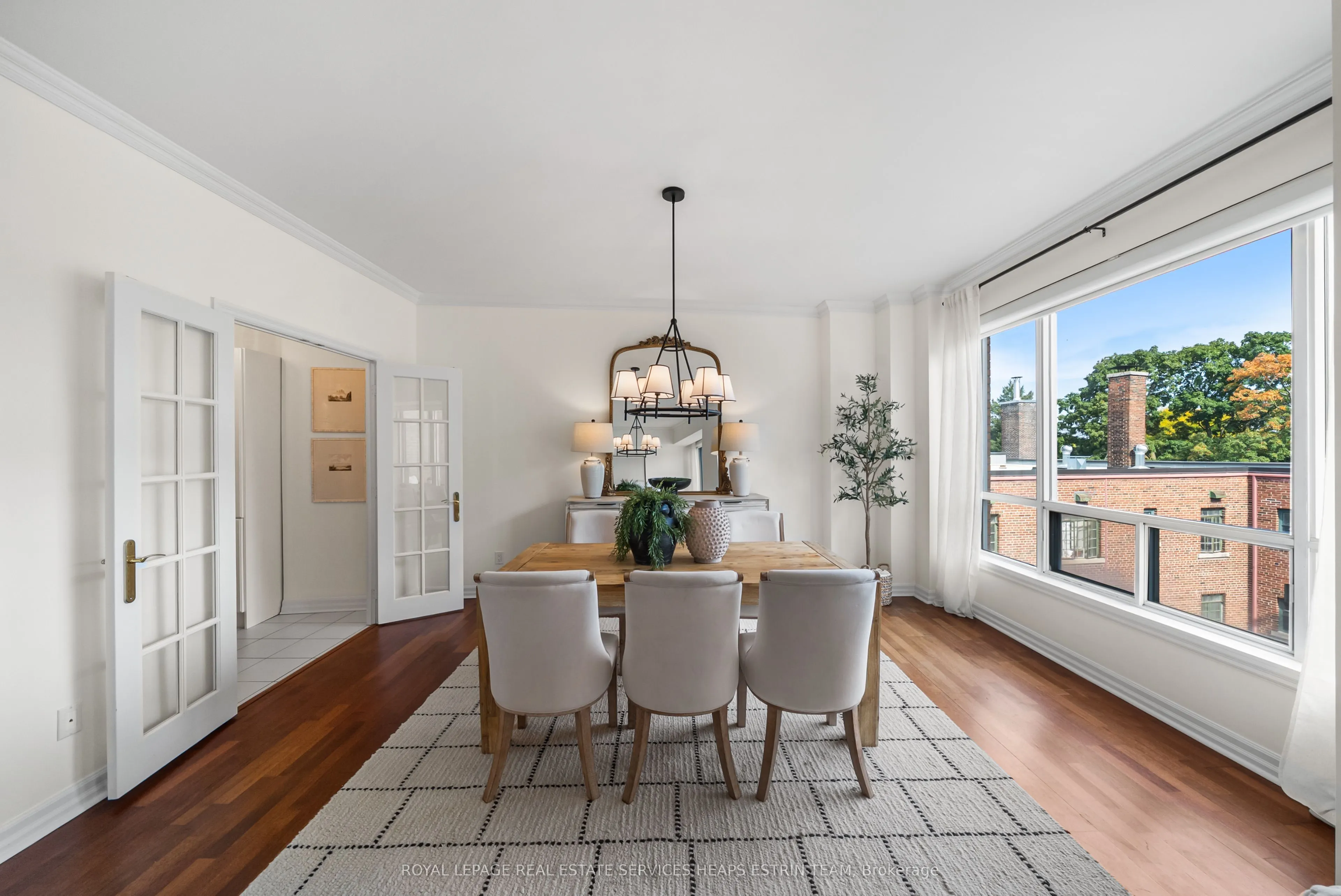 2727 Yonge Street, #713
