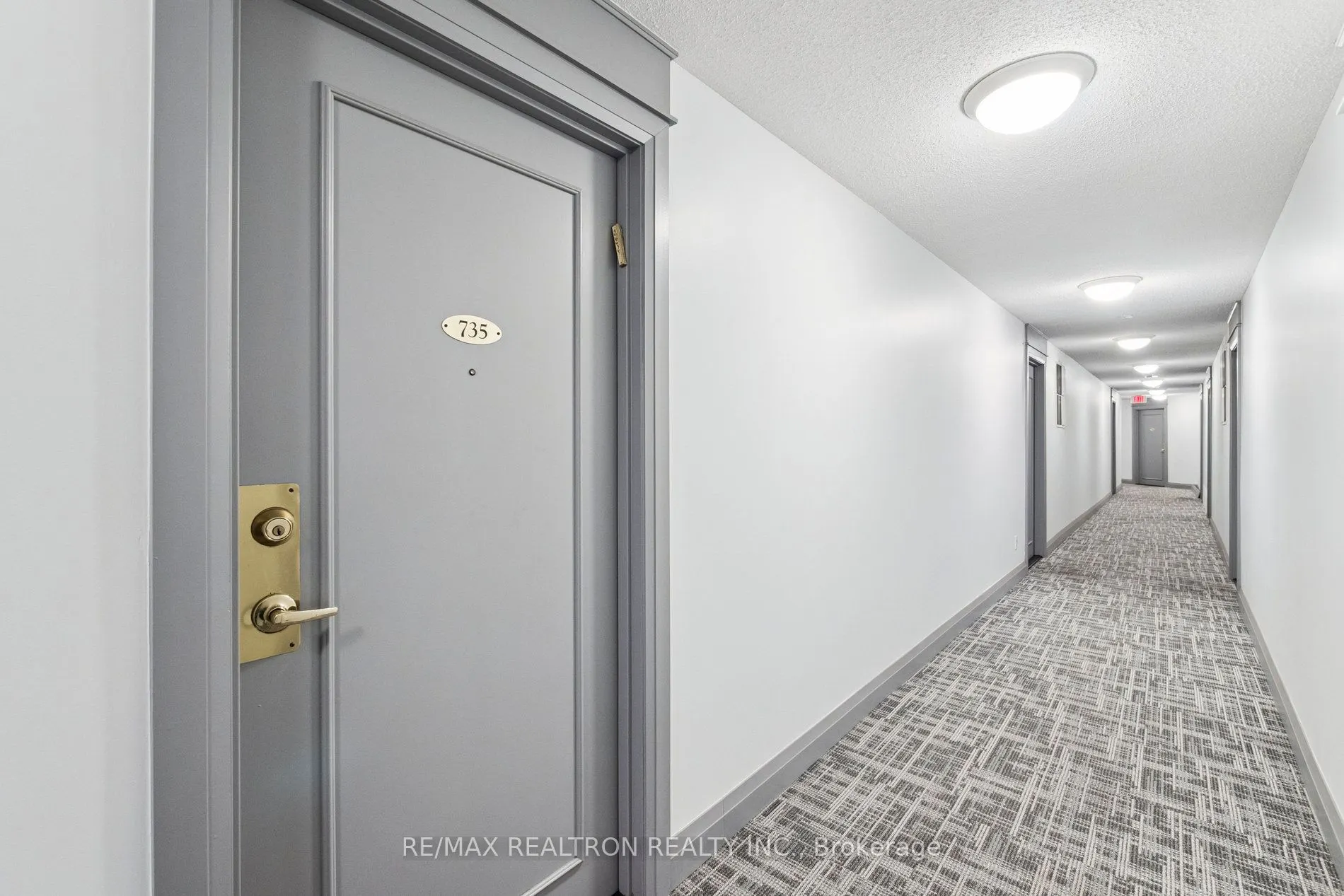 650 Lawrence Avenue W, #735