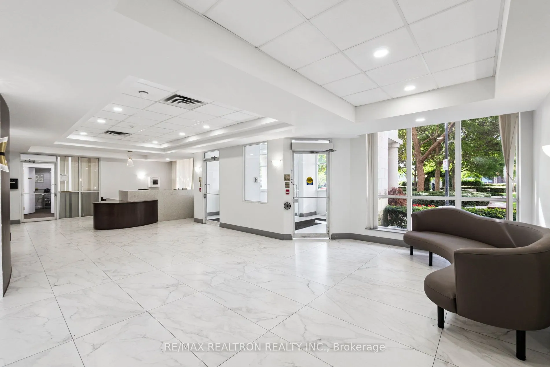 650 Lawrence Avenue W, #735
