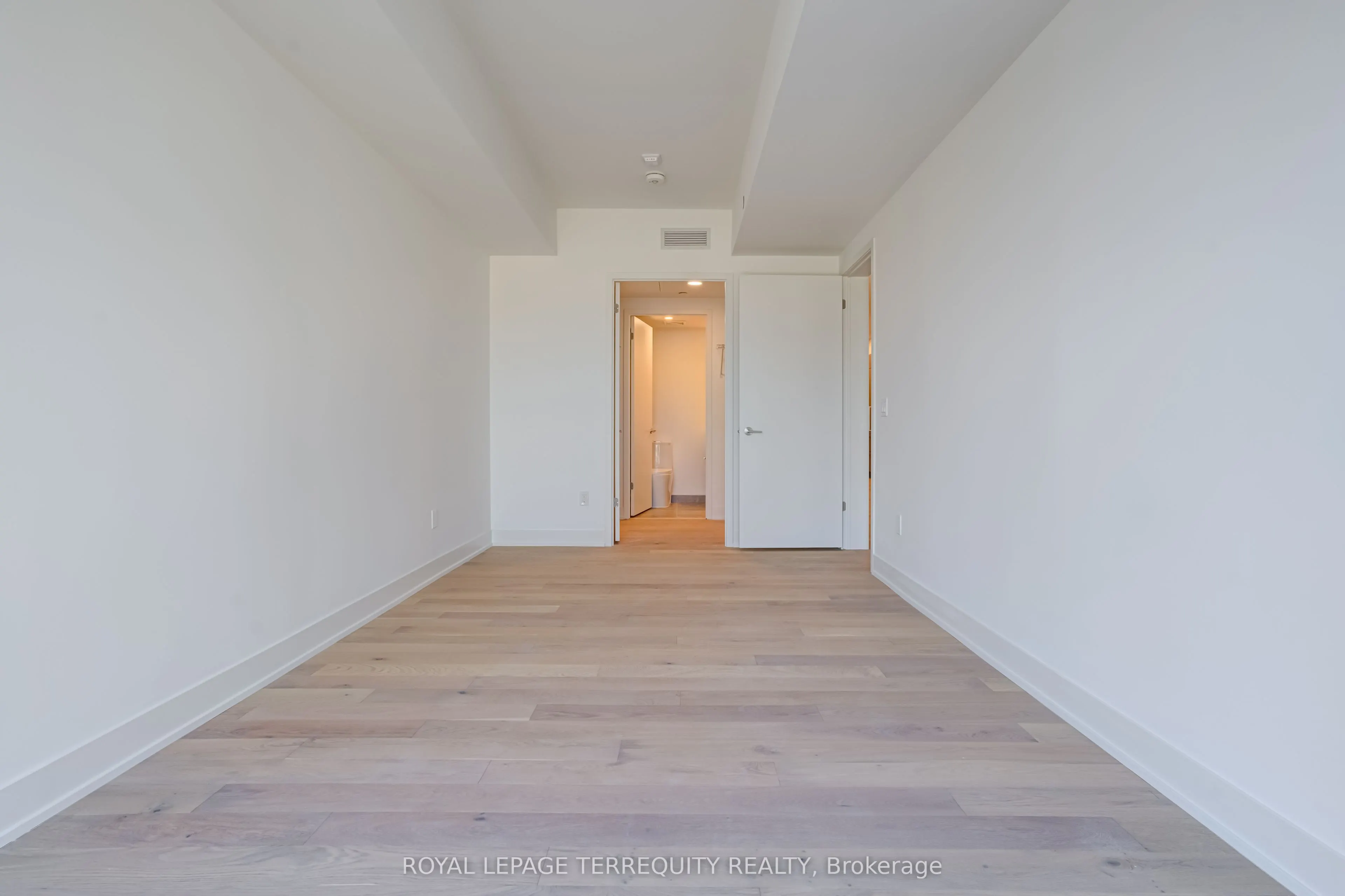 200 Keewatin Avenue, #301