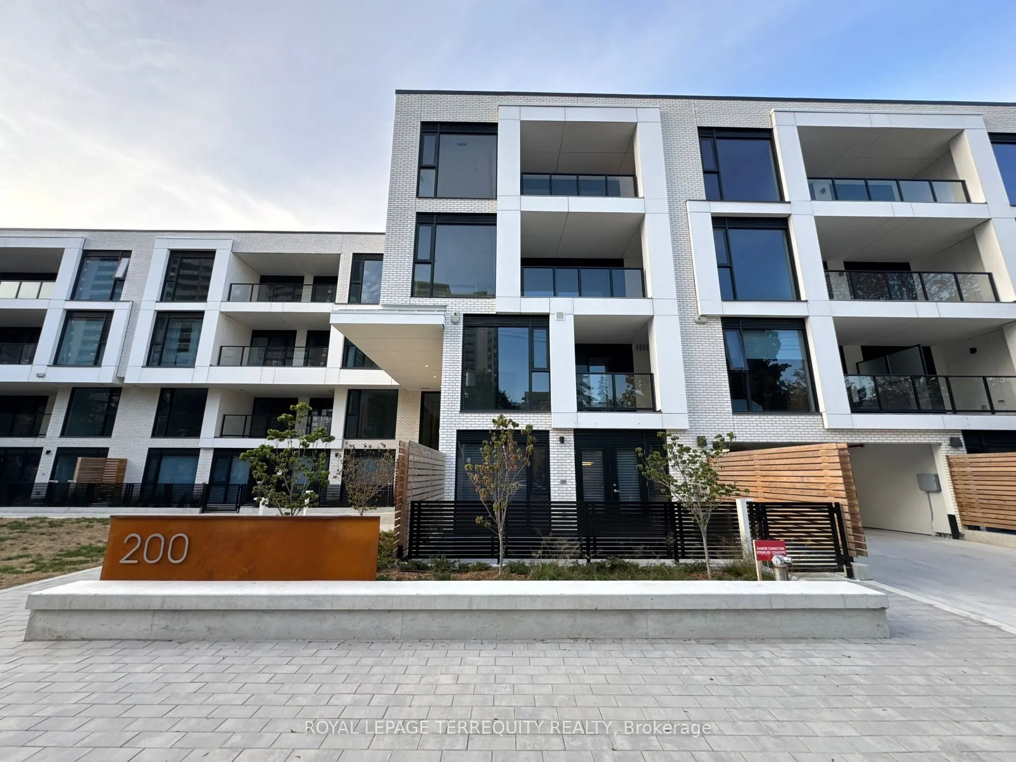 200 Keewatin Avenue, #301