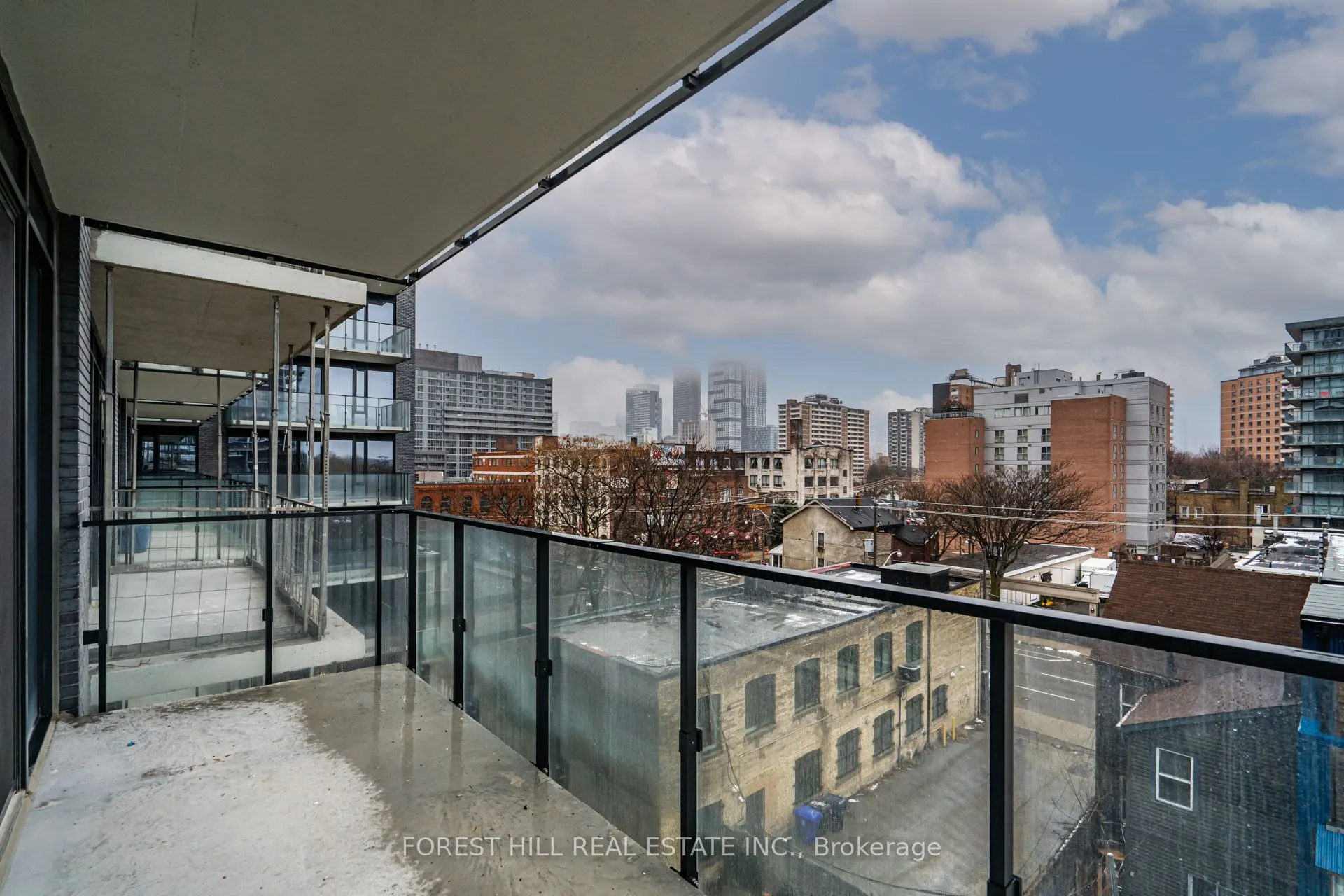 55 Ontario Street, #504