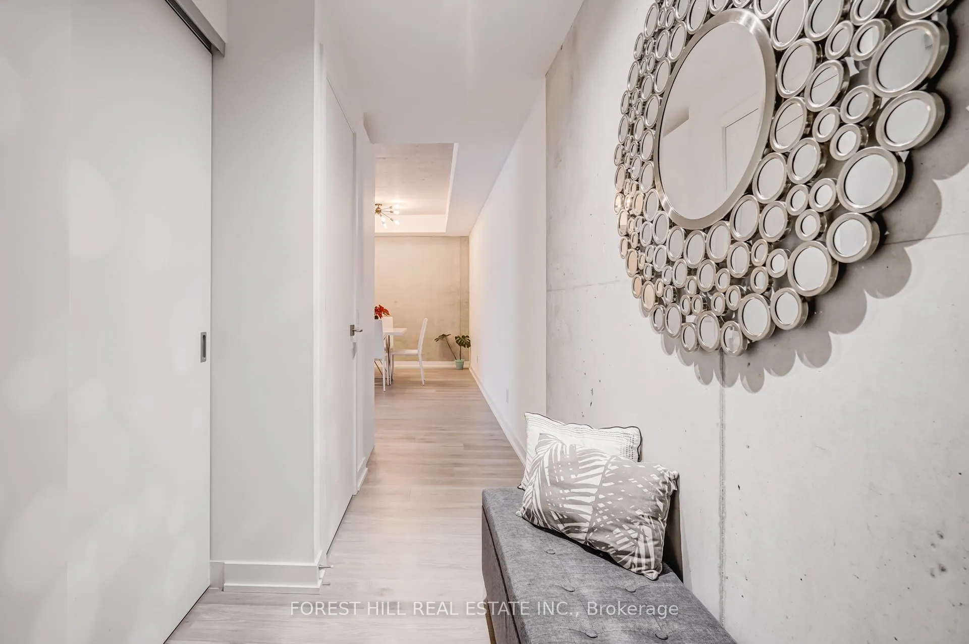 55 Ontario Street, #504