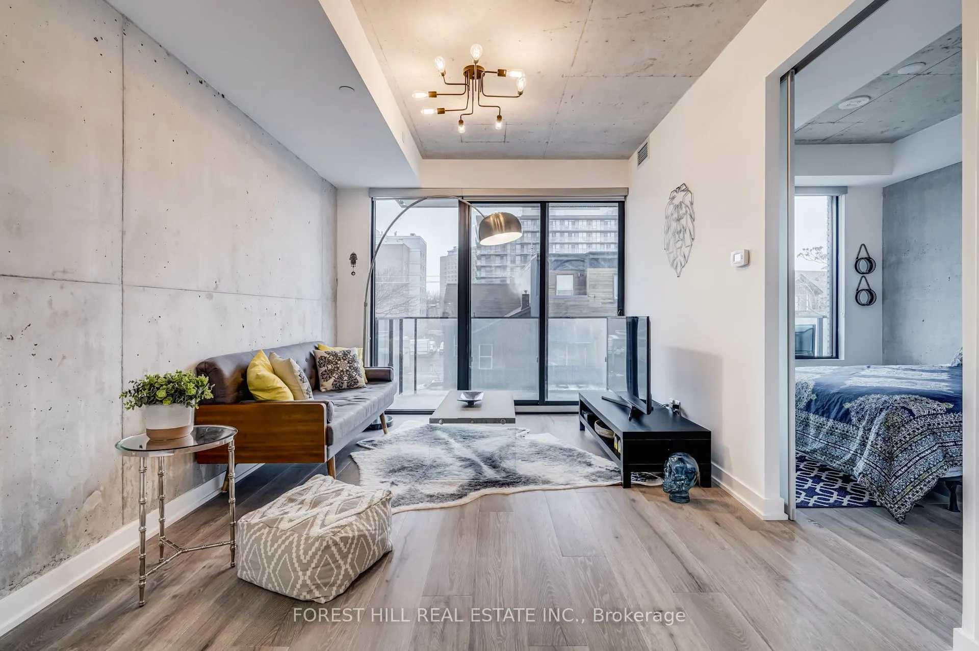 55 Ontario Street, #504