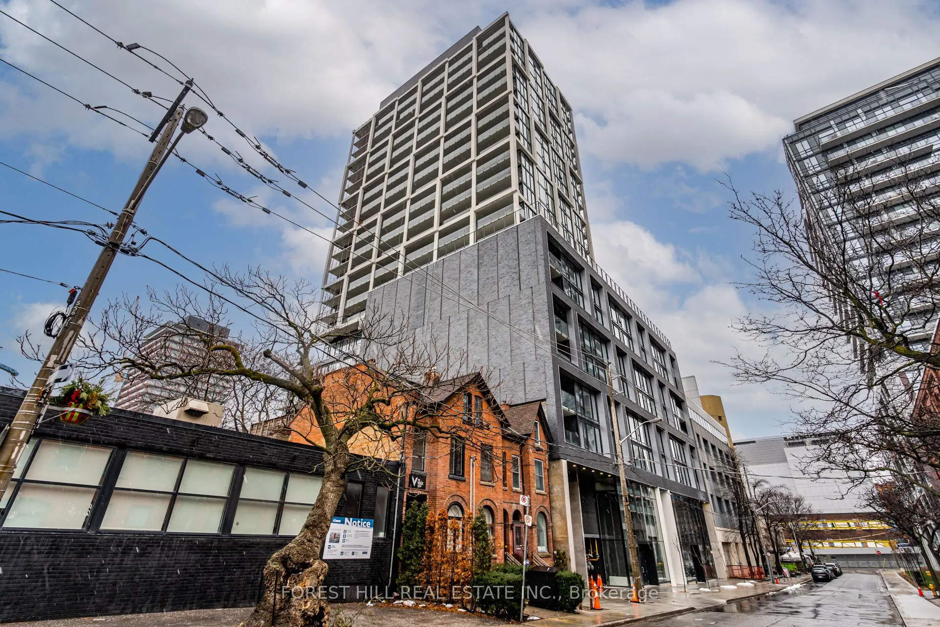 55 Ontario Street, #504