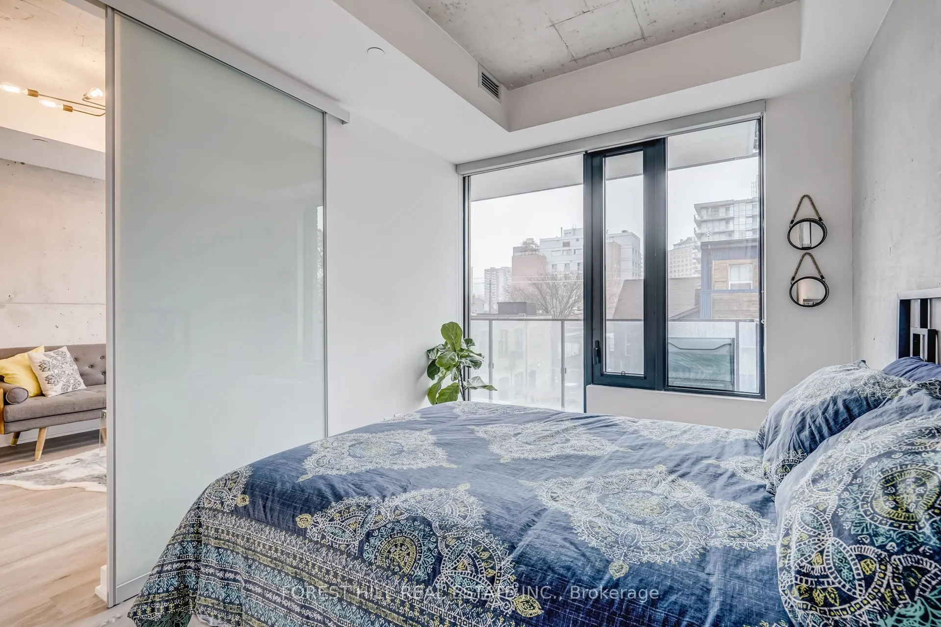 55 Ontario Street, #504