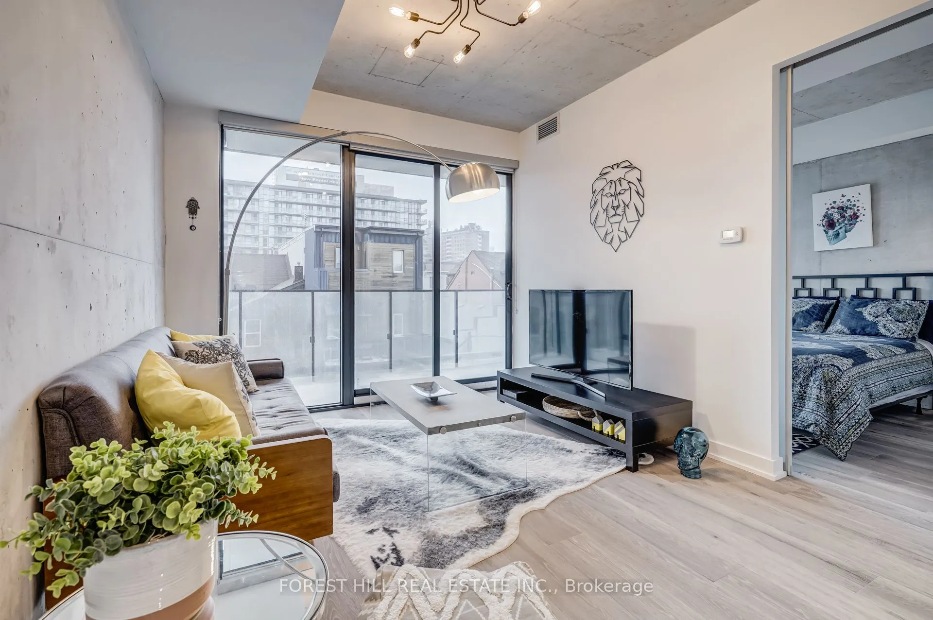 55 Ontario Street, #504