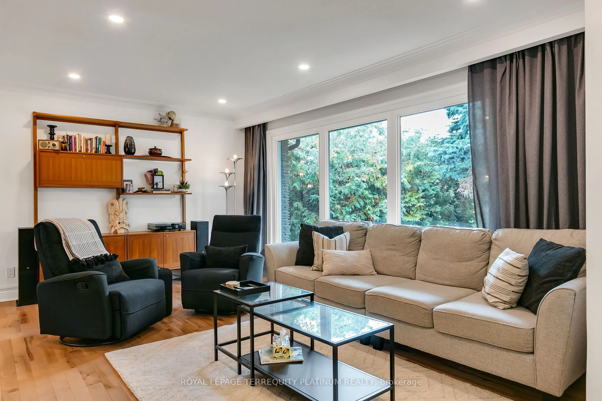 5 Versend Drive
