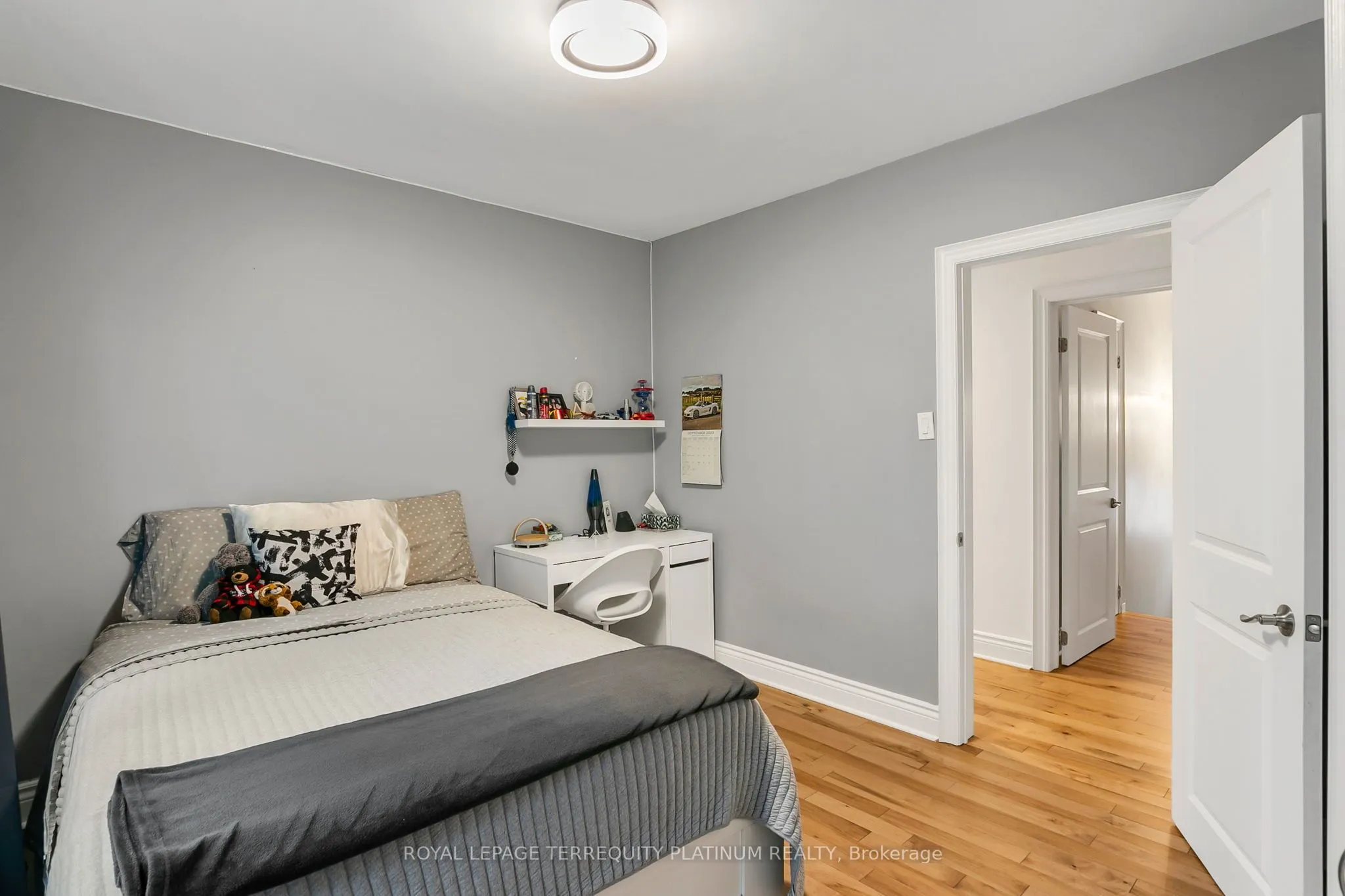 5 Versend Drive