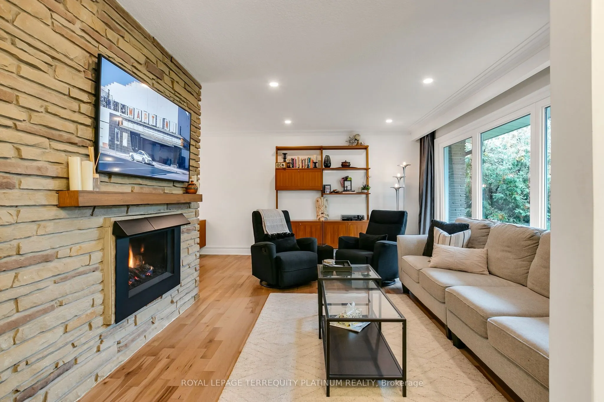5 Versend Drive