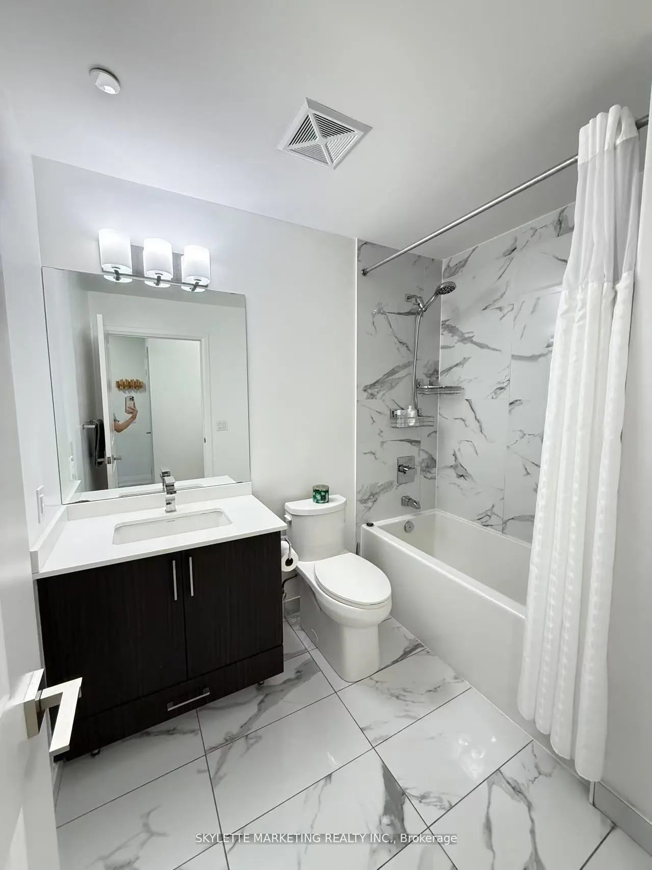 591 Sheppard Avenue E, #330