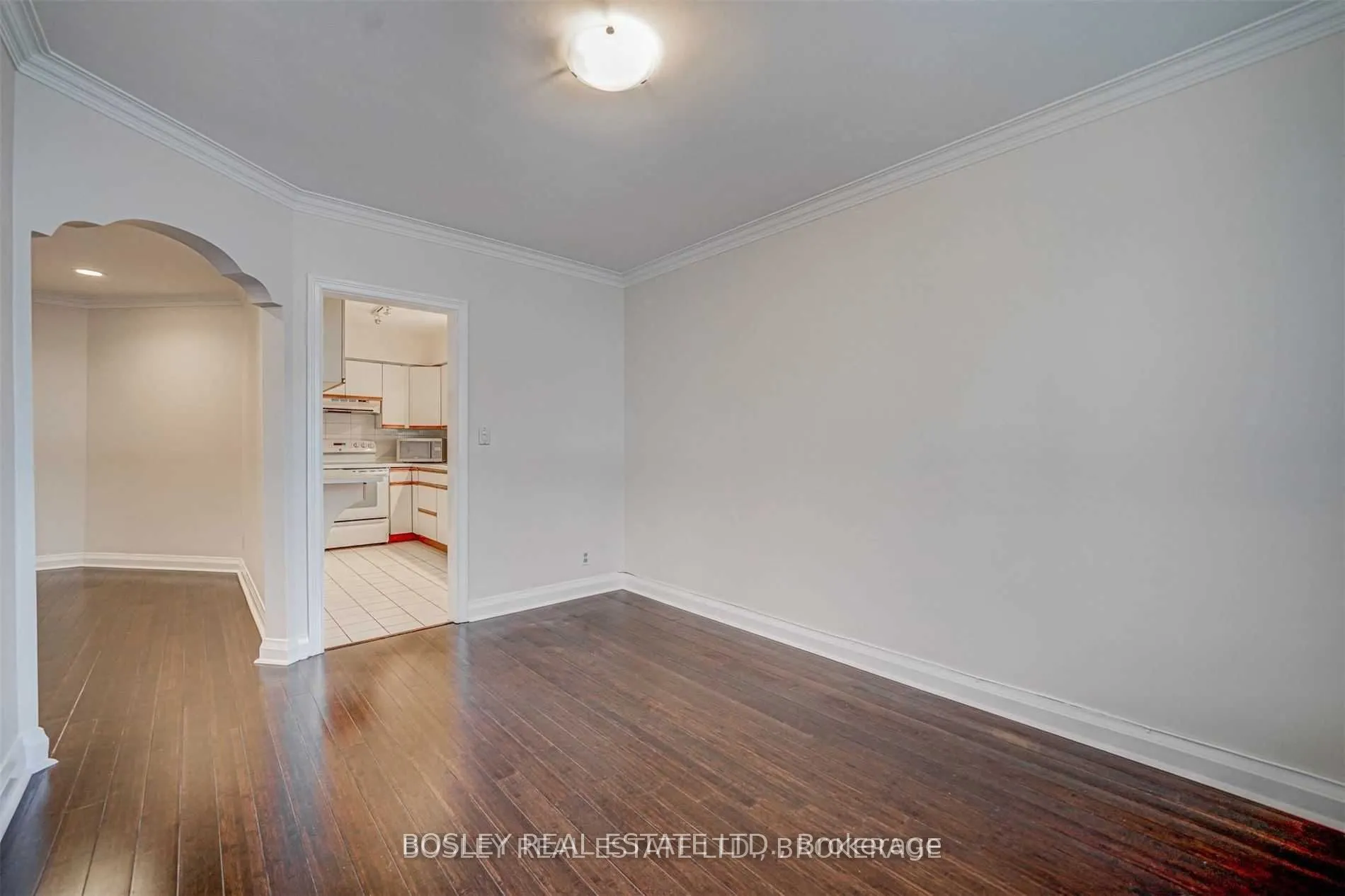 3 Warwick Avenue S, #4