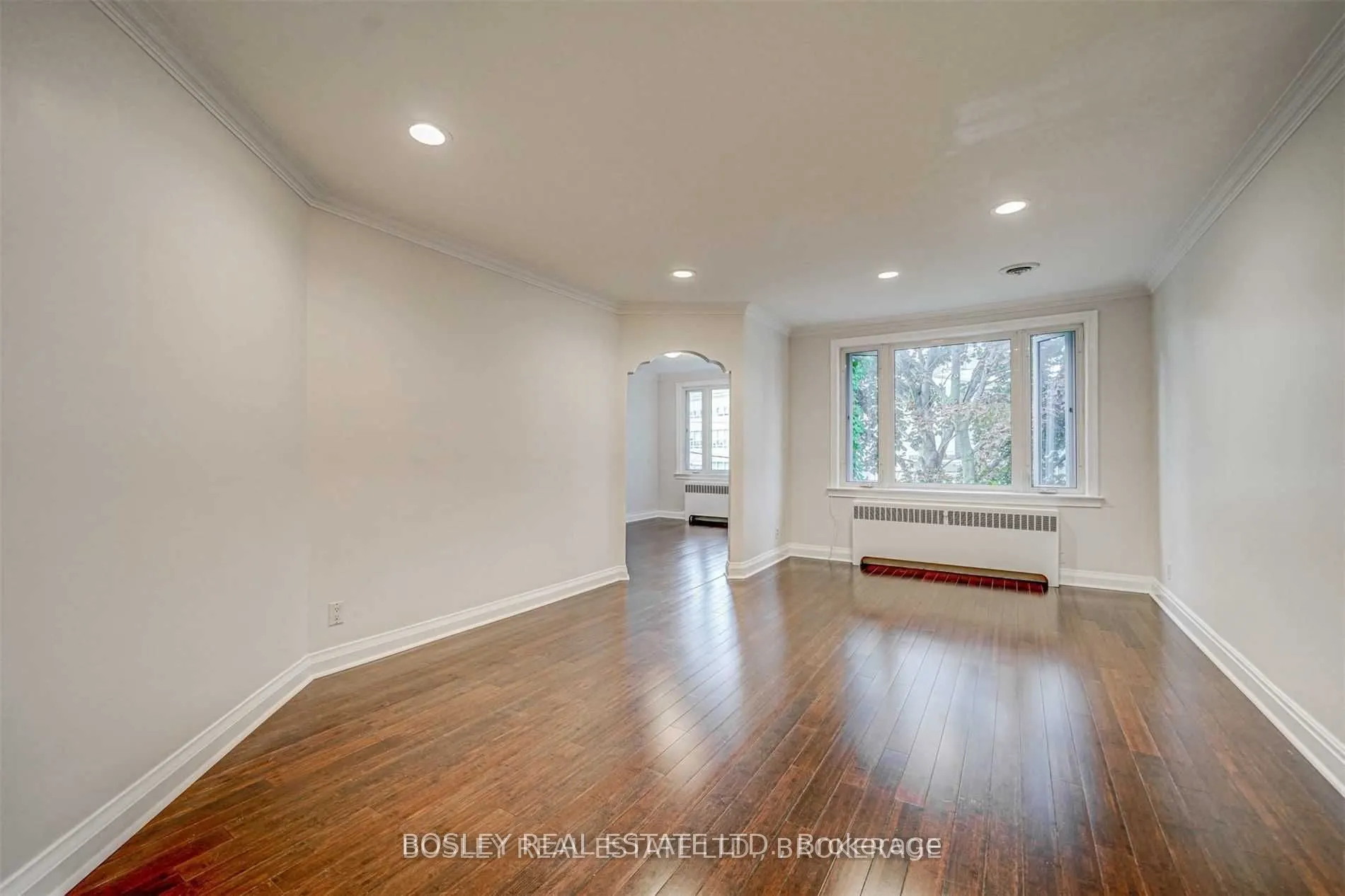 3 Warwick Avenue S, #4
