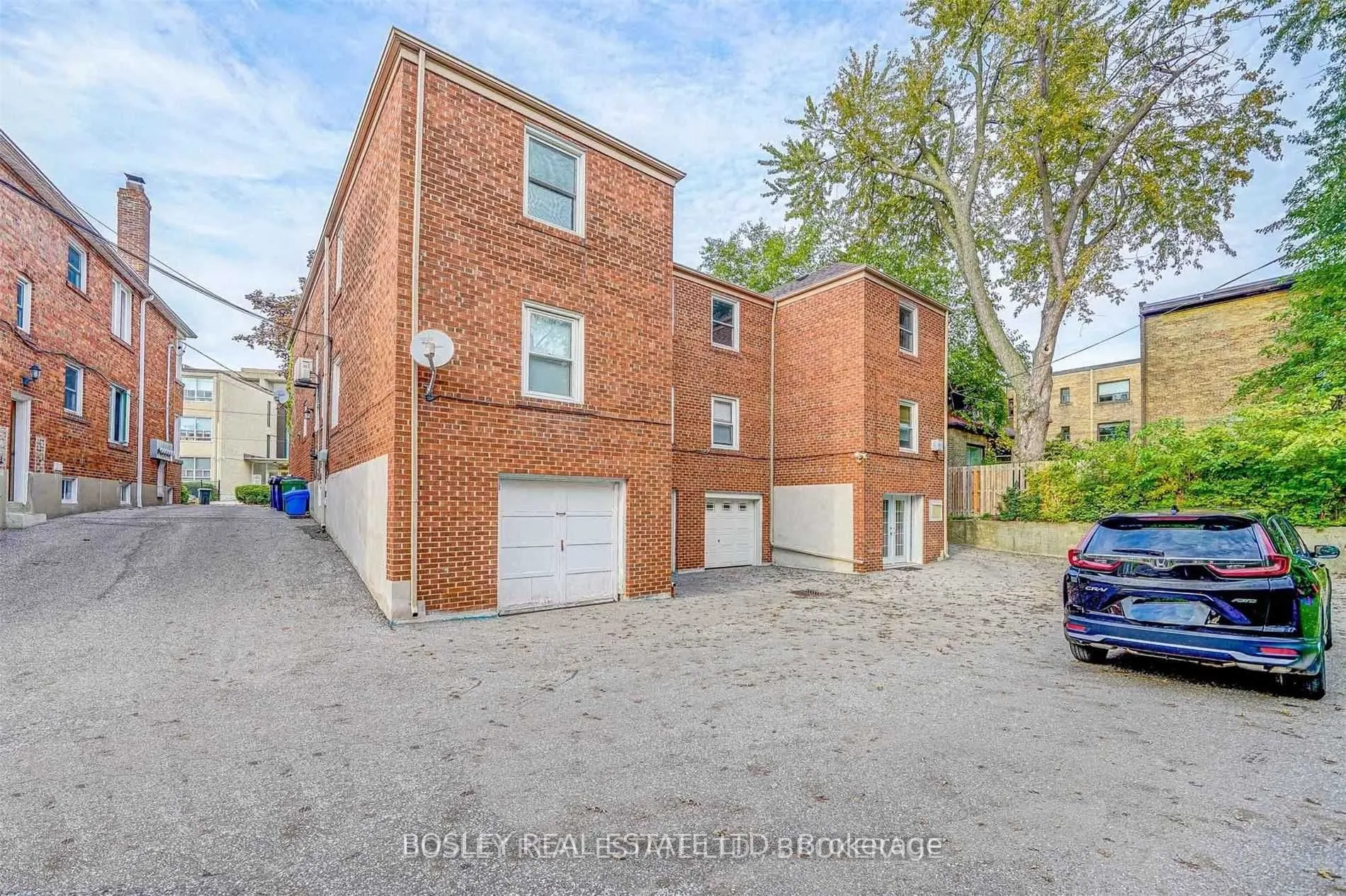 3 Warwick Avenue S, #4