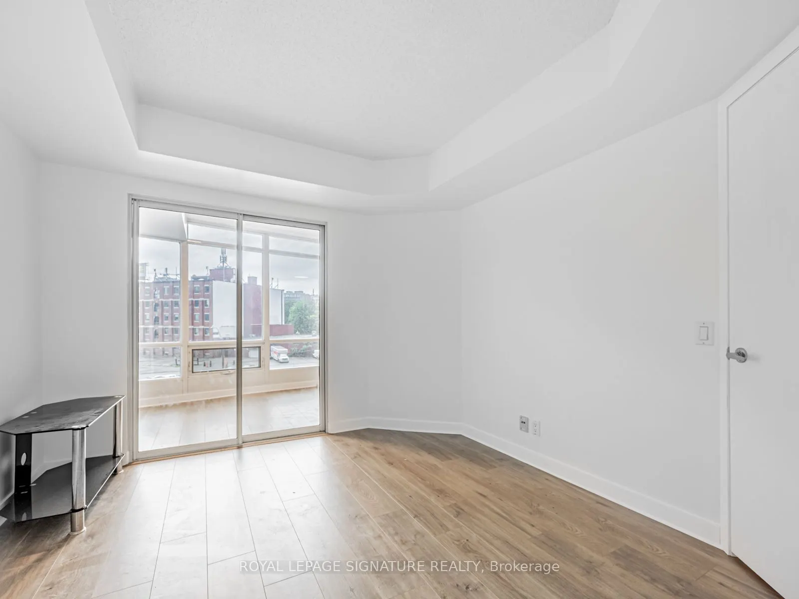 373 Front Street W, #501