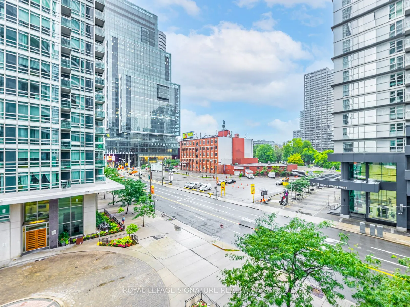 373 Front Street W, #501