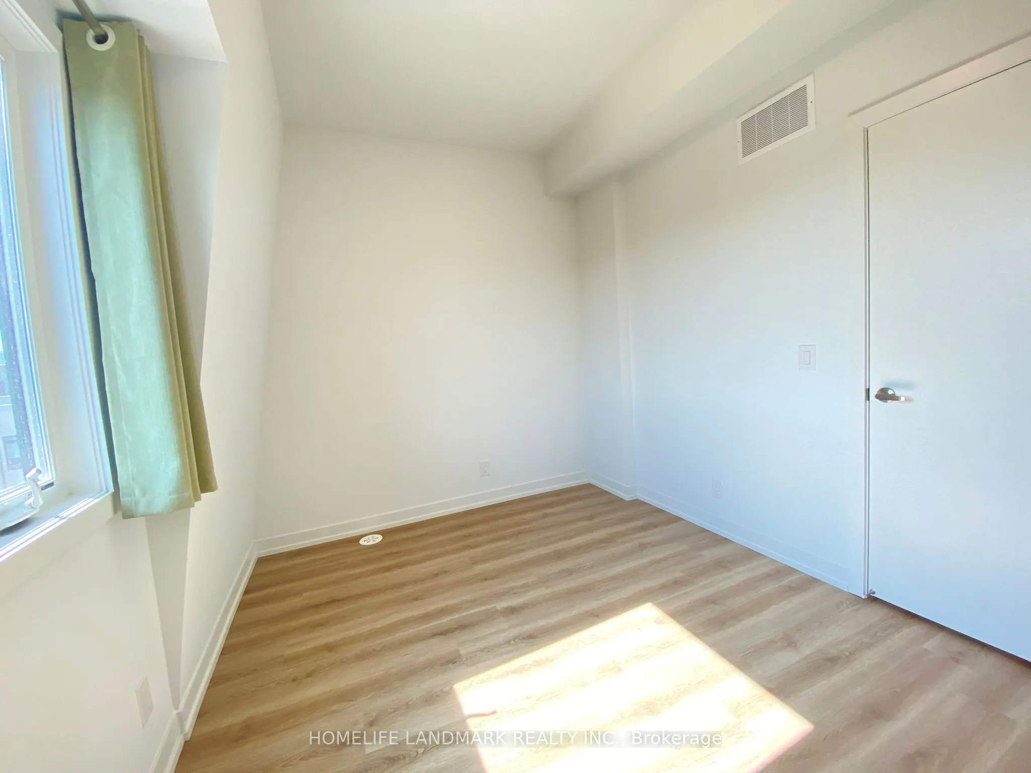 68B Tisdale Avenue