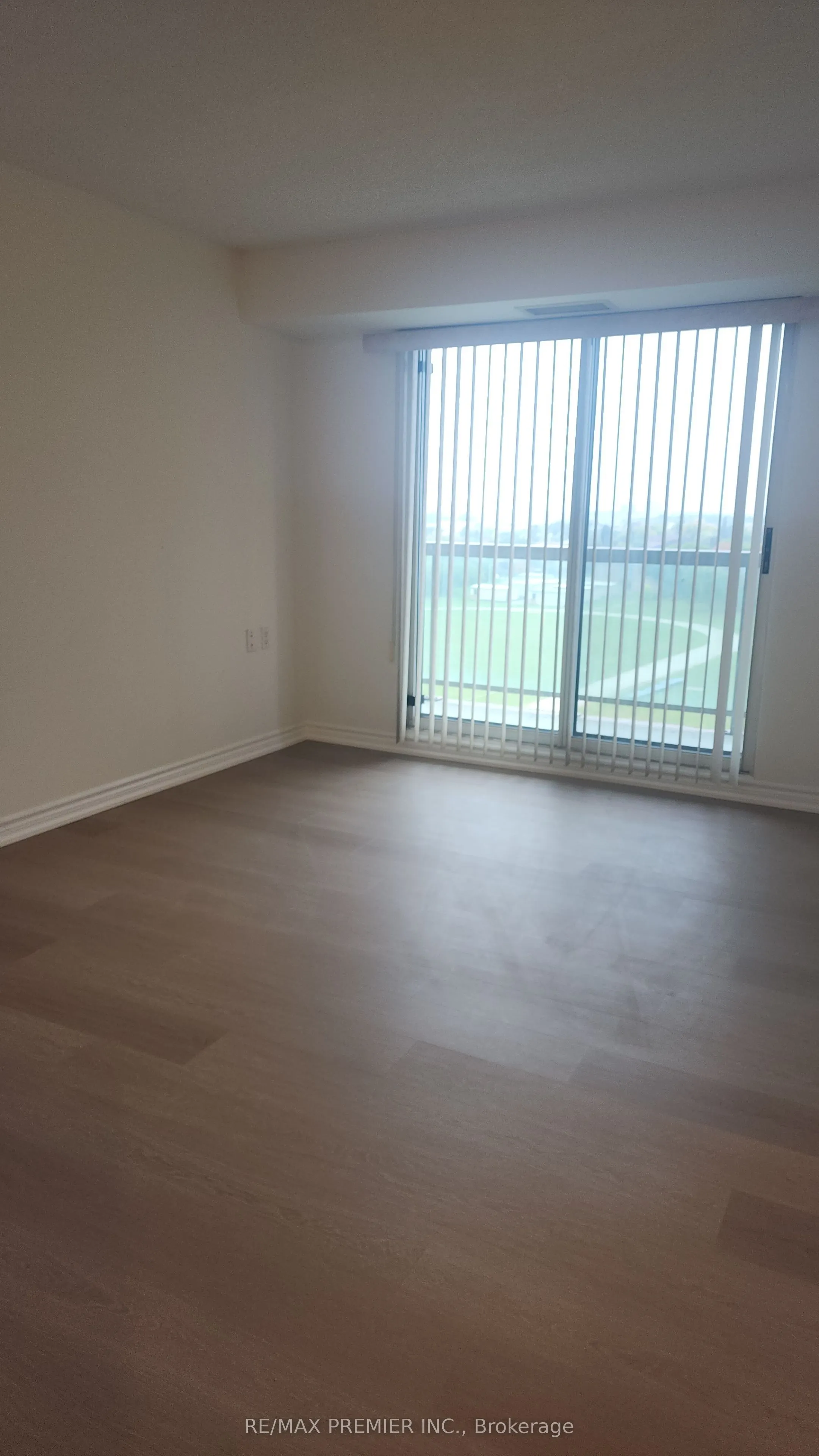 1030 Sheppard Avenue, #802