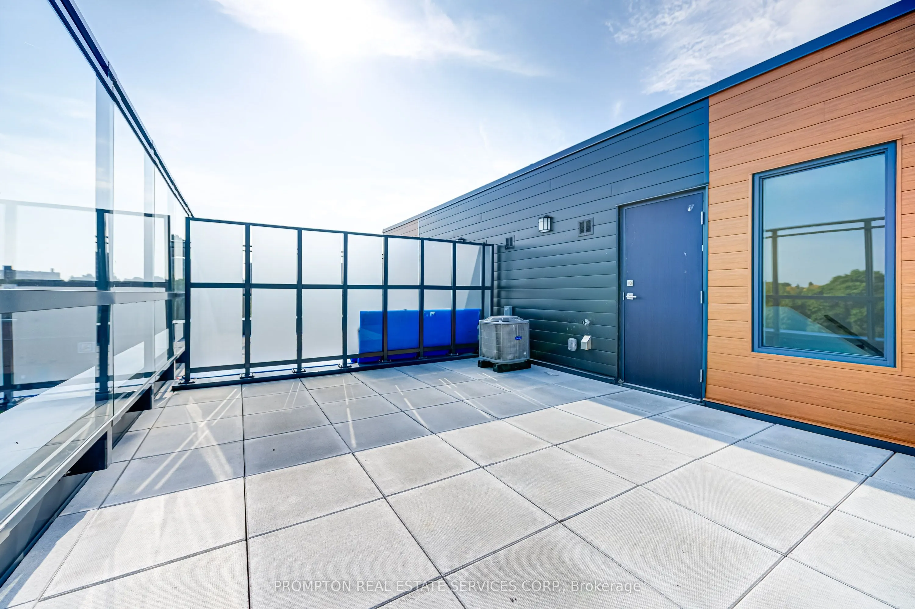 65 Curlew Drive, #202