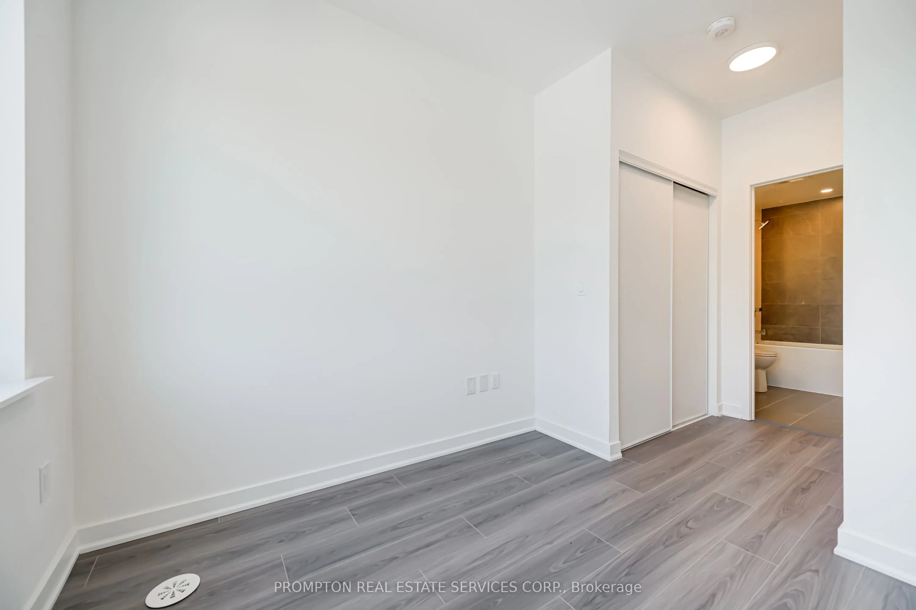 65 Curlew Drive, #202